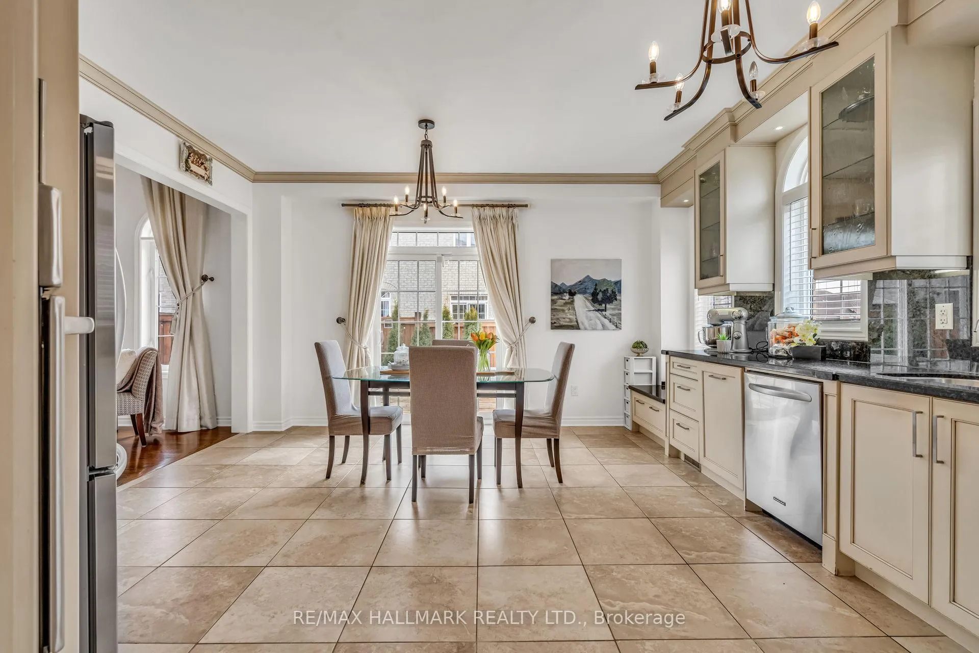 Photo 25 of 1 Storica Drive, Vaughan, Vellore Village — HOMEH