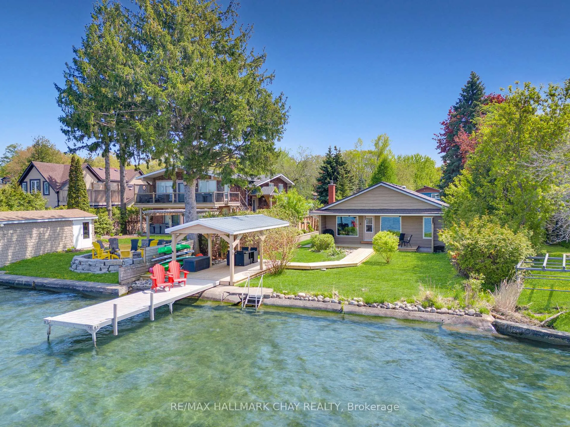 Photo 1 of 210 Kempview Lane, Barrie, South Shore — HOMEH