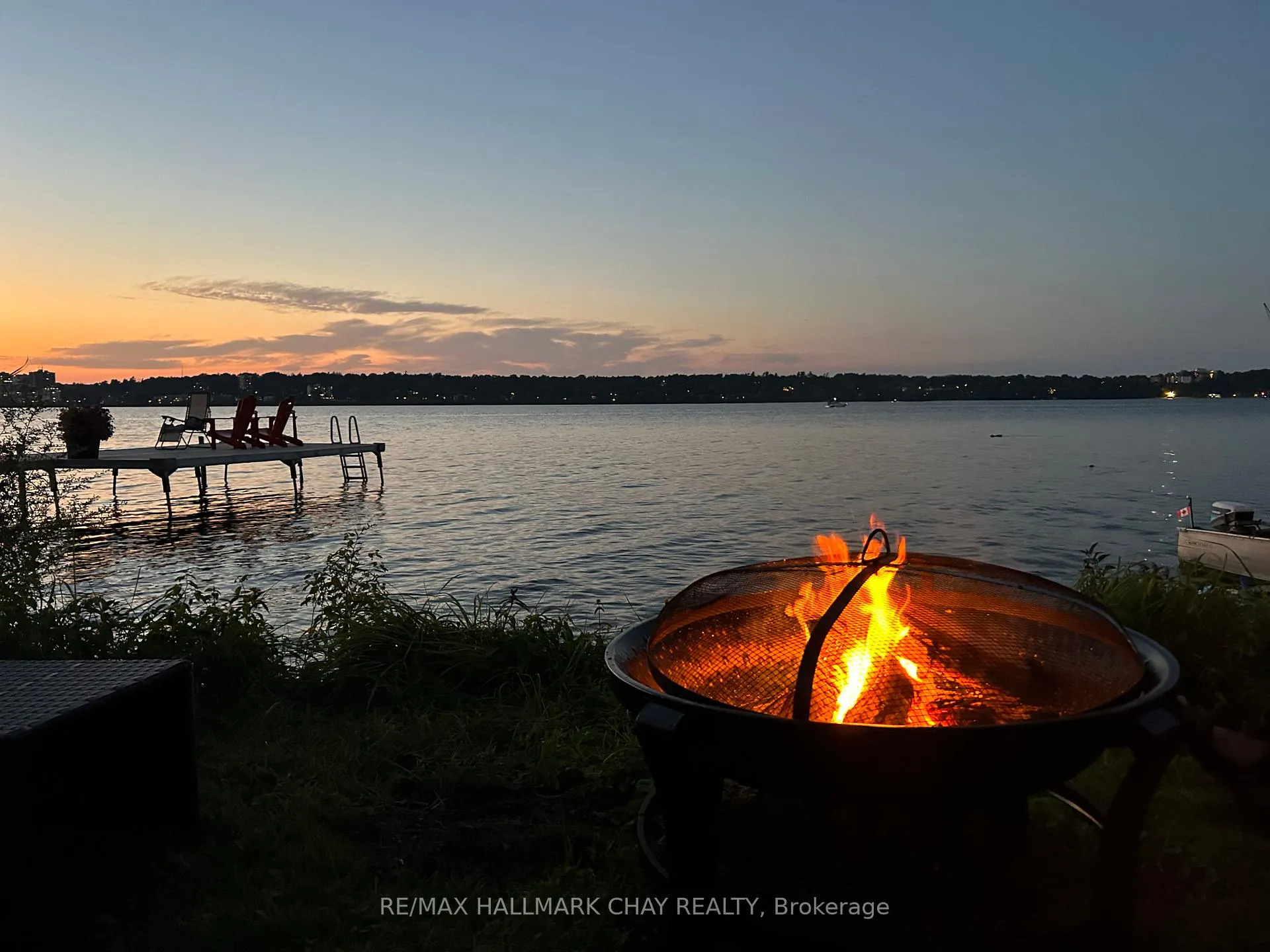 Photo 8 of 210 Kempview Lane, Barrie, South Shore — HOMEH