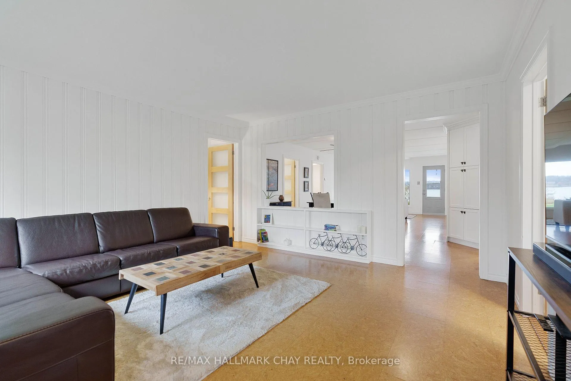 Photo 25 of 210 Kempview Lane, Barrie, South Shore — HOMEH