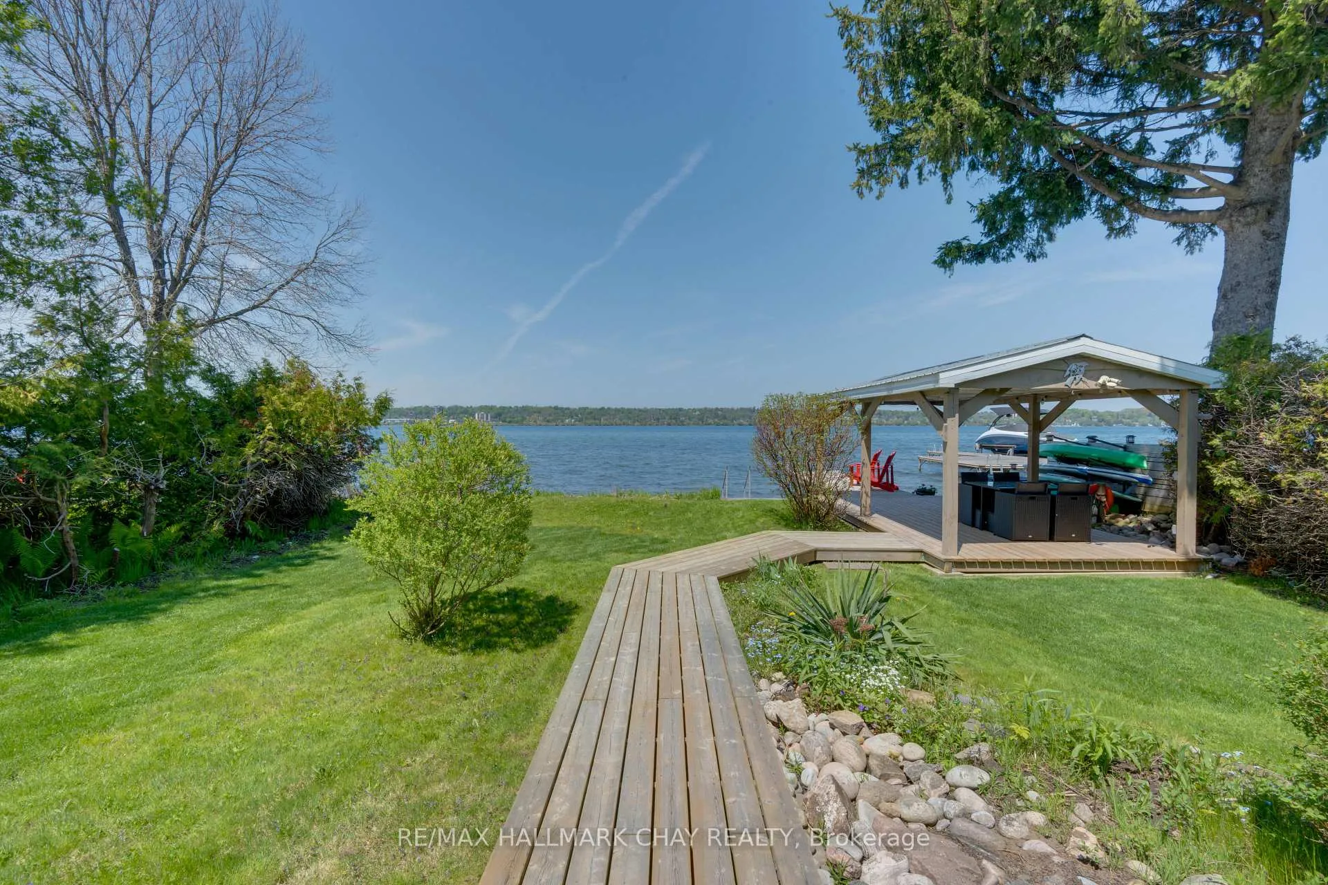 Photo 36 of 210 Kempview Lane, Barrie, South Shore — HOMEH