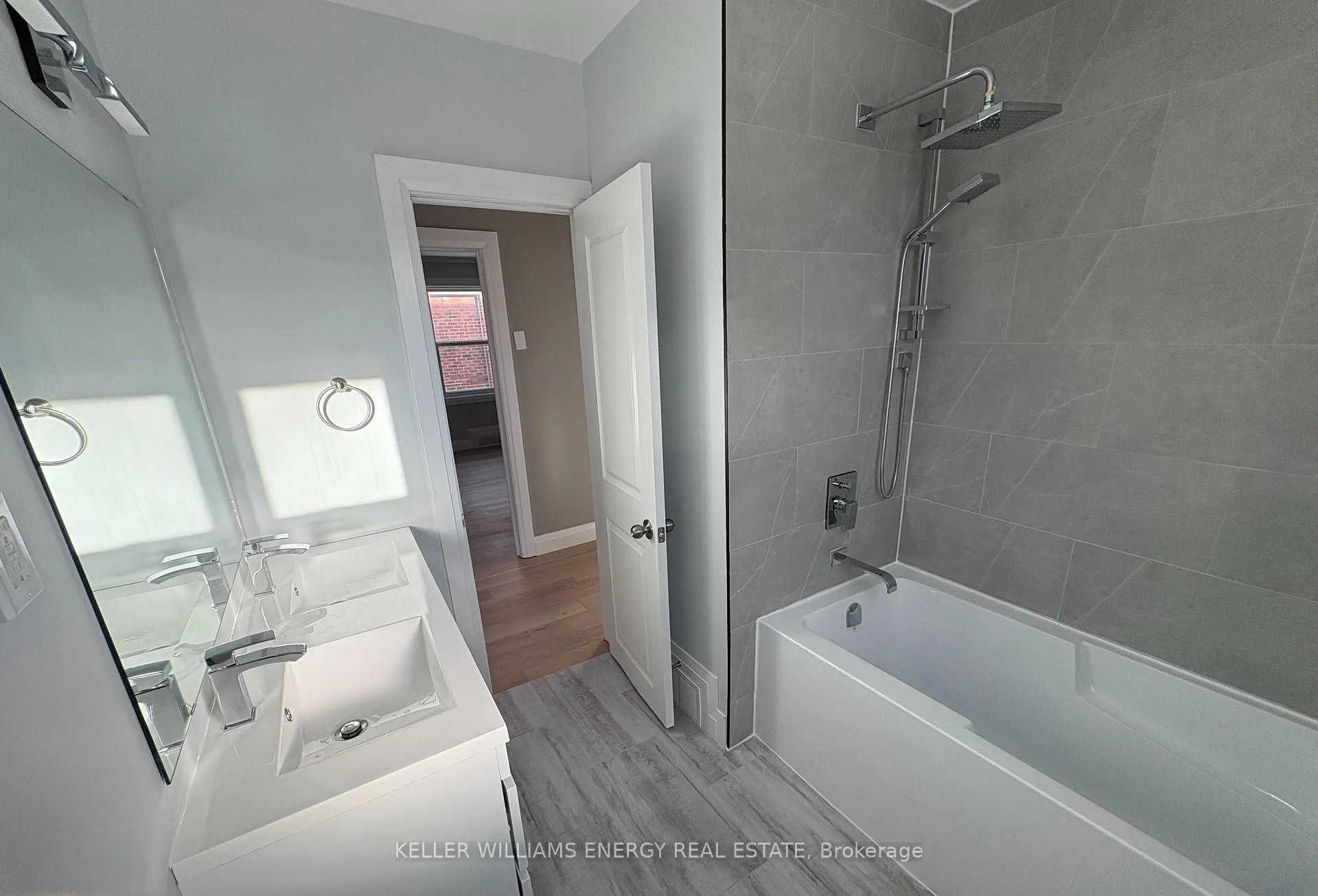 Photo 8 of Unit Main Floor, 430 Eulalie Avenue, Oshawa, Central — HOMEH