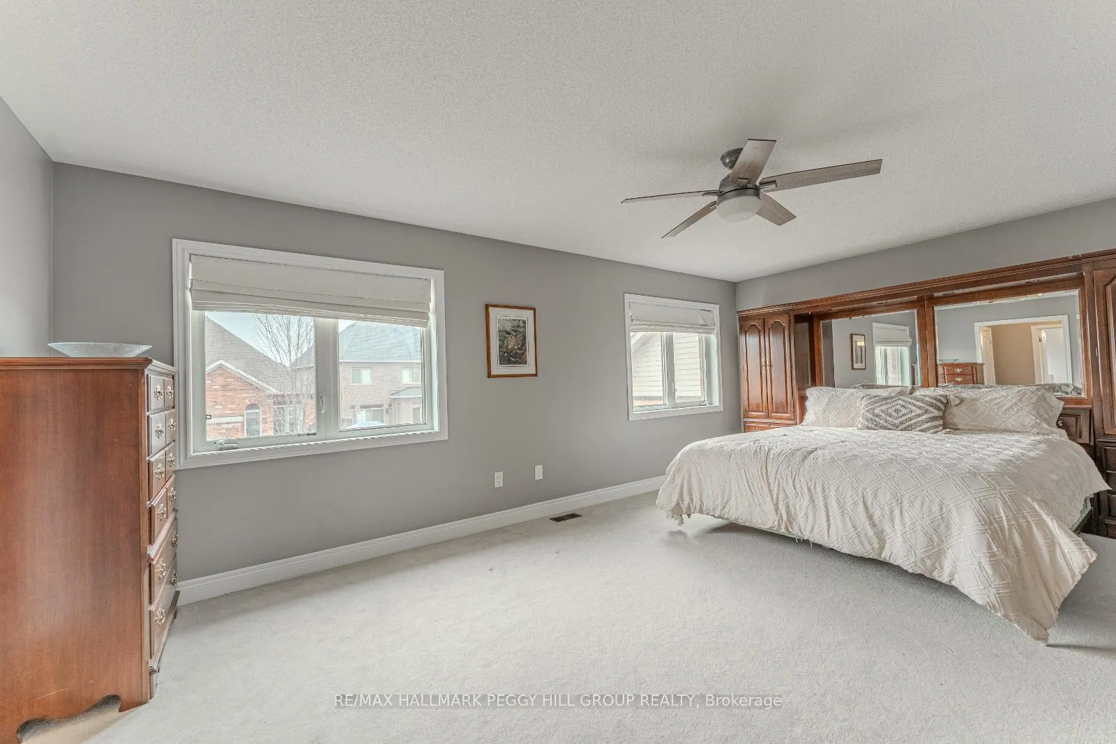 Photo 11 of 35 Royal Park Boulevard, Barrie, Bayshore — HOMEH