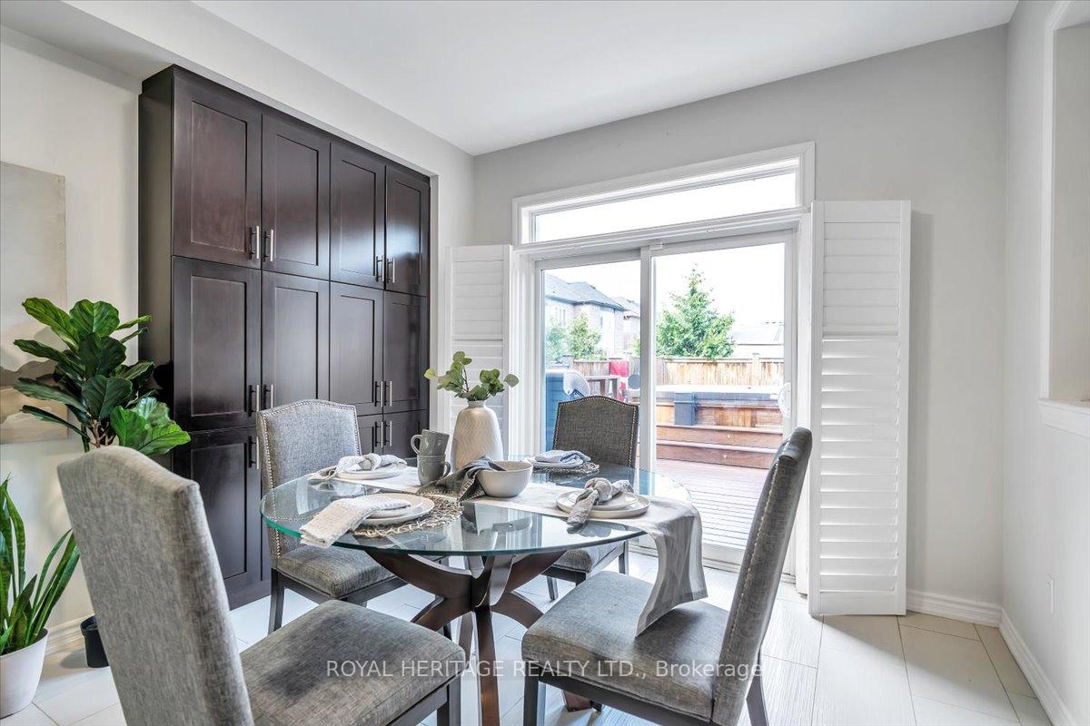 Photo 14 of 47 Buttonshaw Street, Clarington, Bowmanville — HOMEH