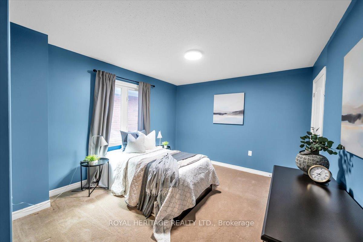 Photo 30 of 47 Buttonshaw Street, Clarington, Bowmanville — HOMEH