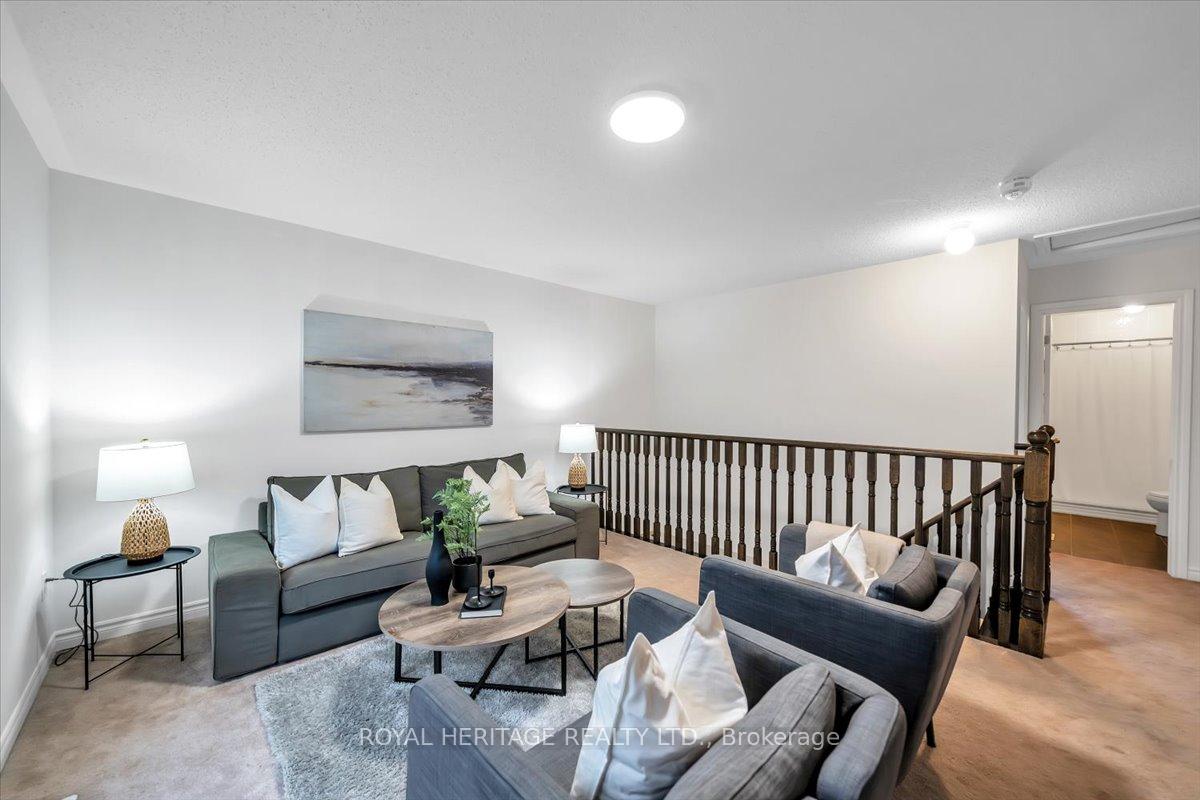 Photo 34 of 47 Buttonshaw Street, Clarington, Bowmanville — HOMEH