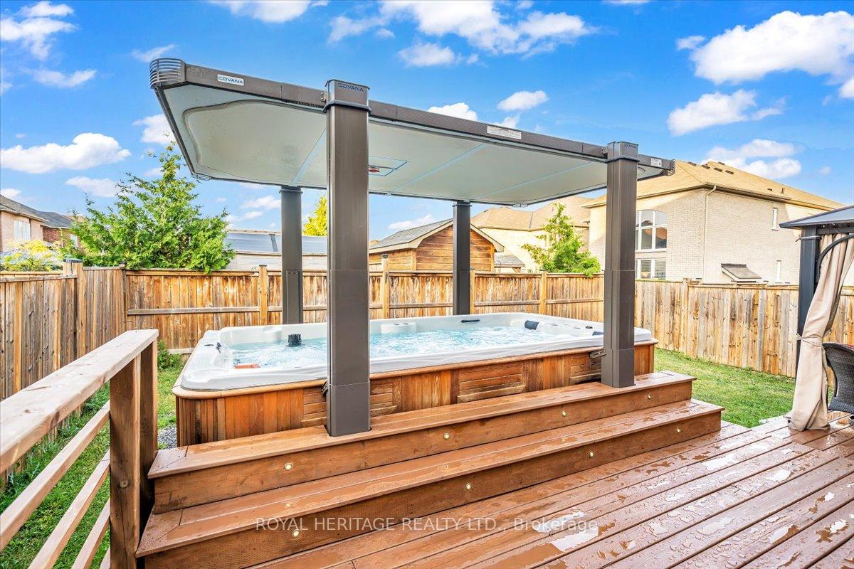 Photo 42 of 47 Buttonshaw Street, Clarington, Bowmanville — HOMEH