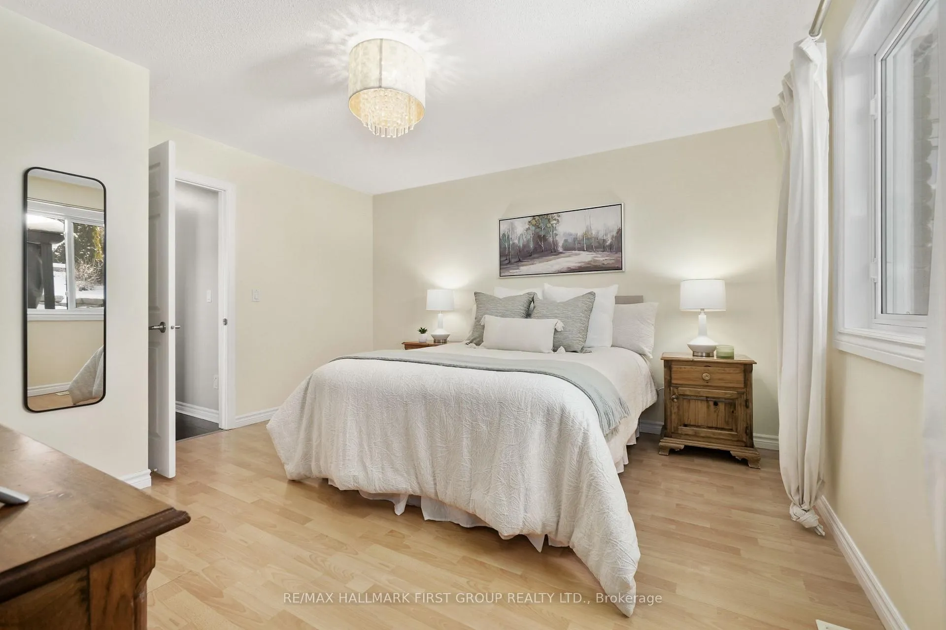 Photo 21 of 284 Parkview Hills Drive, Cobourg — HOMEH