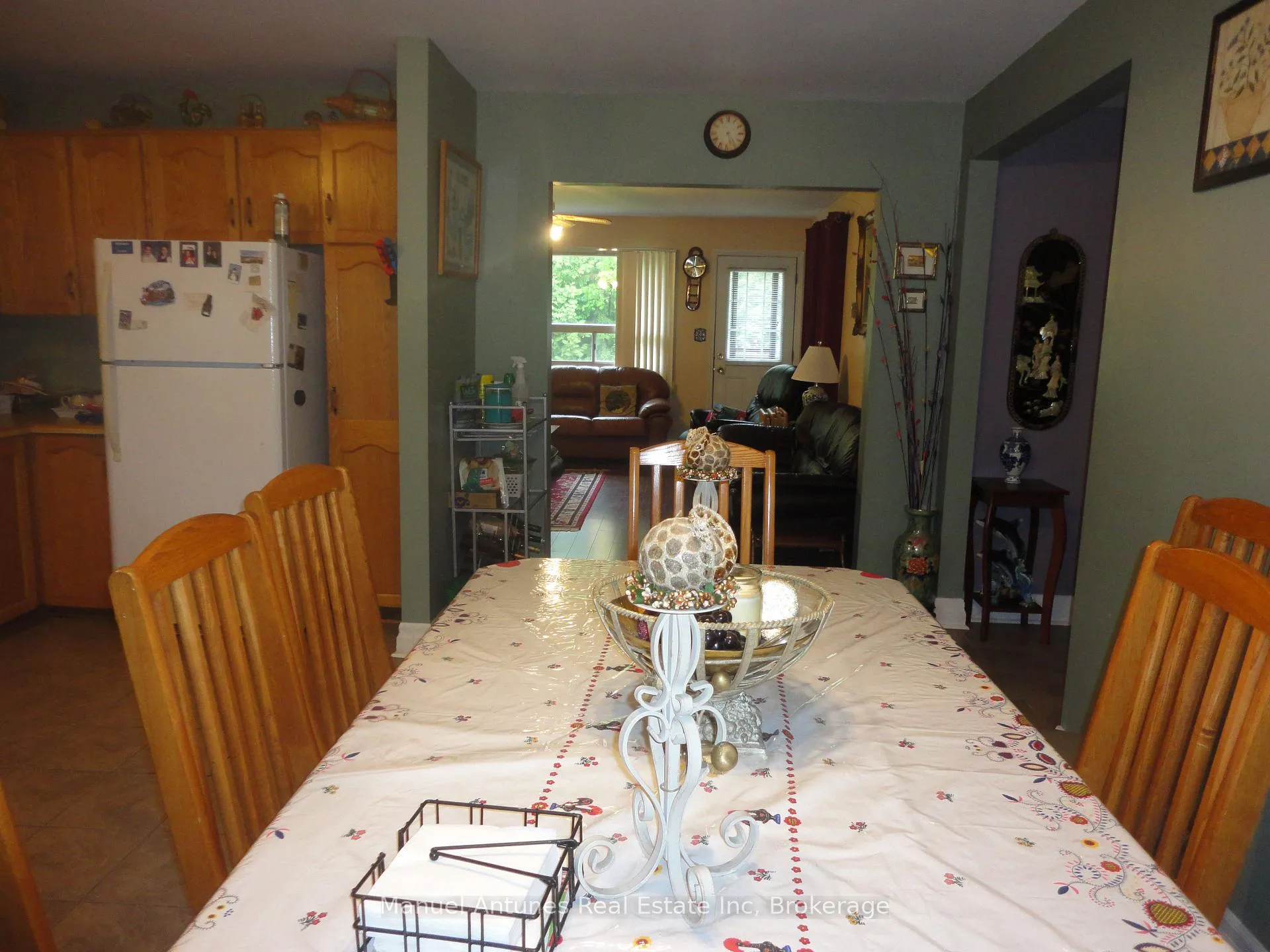 Photo 19 of 34 42nd Street S, Wasaga Beach — HOMEH