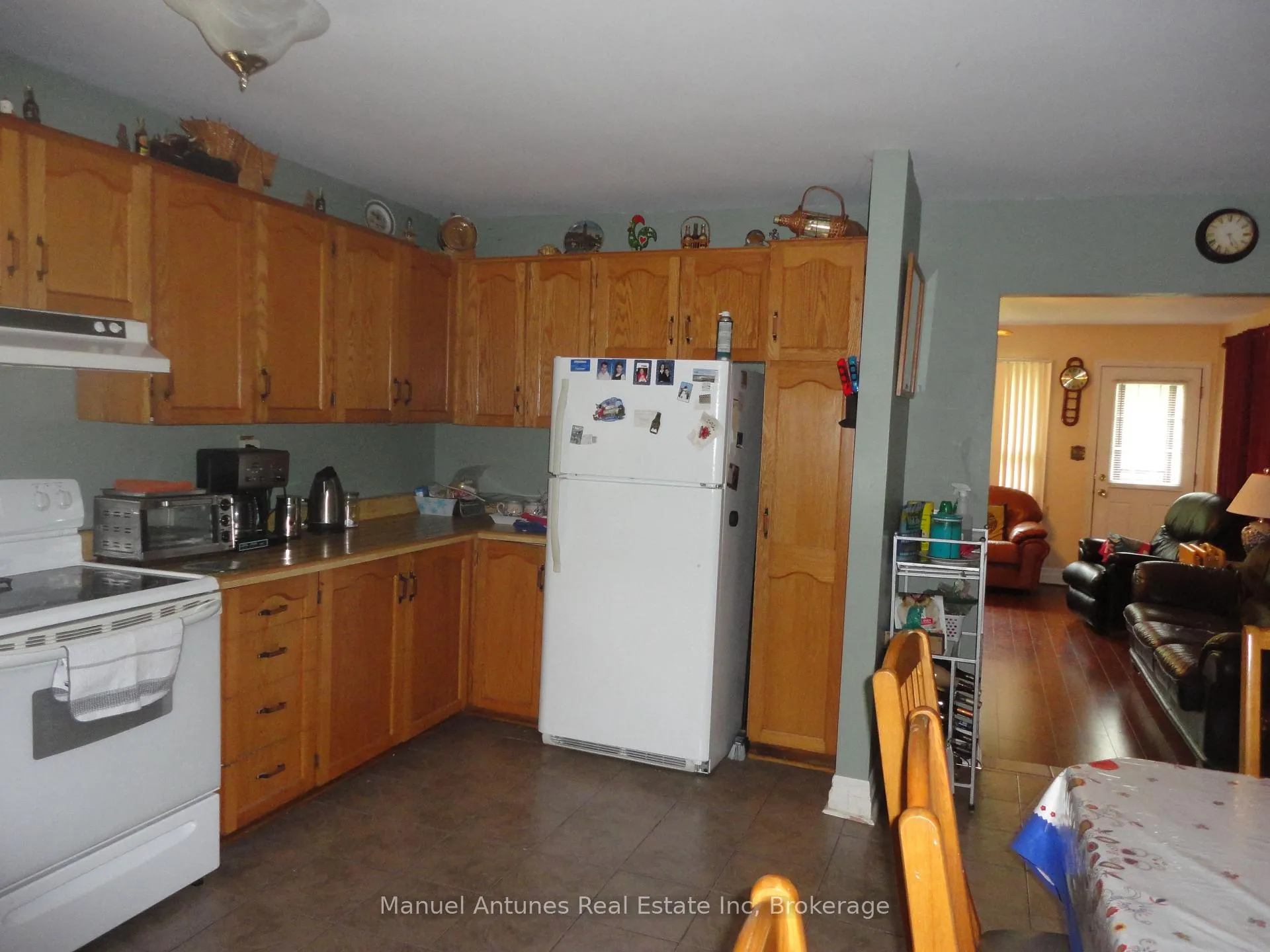Photo 23 of 34 42nd Street S, Wasaga Beach — HOMEH