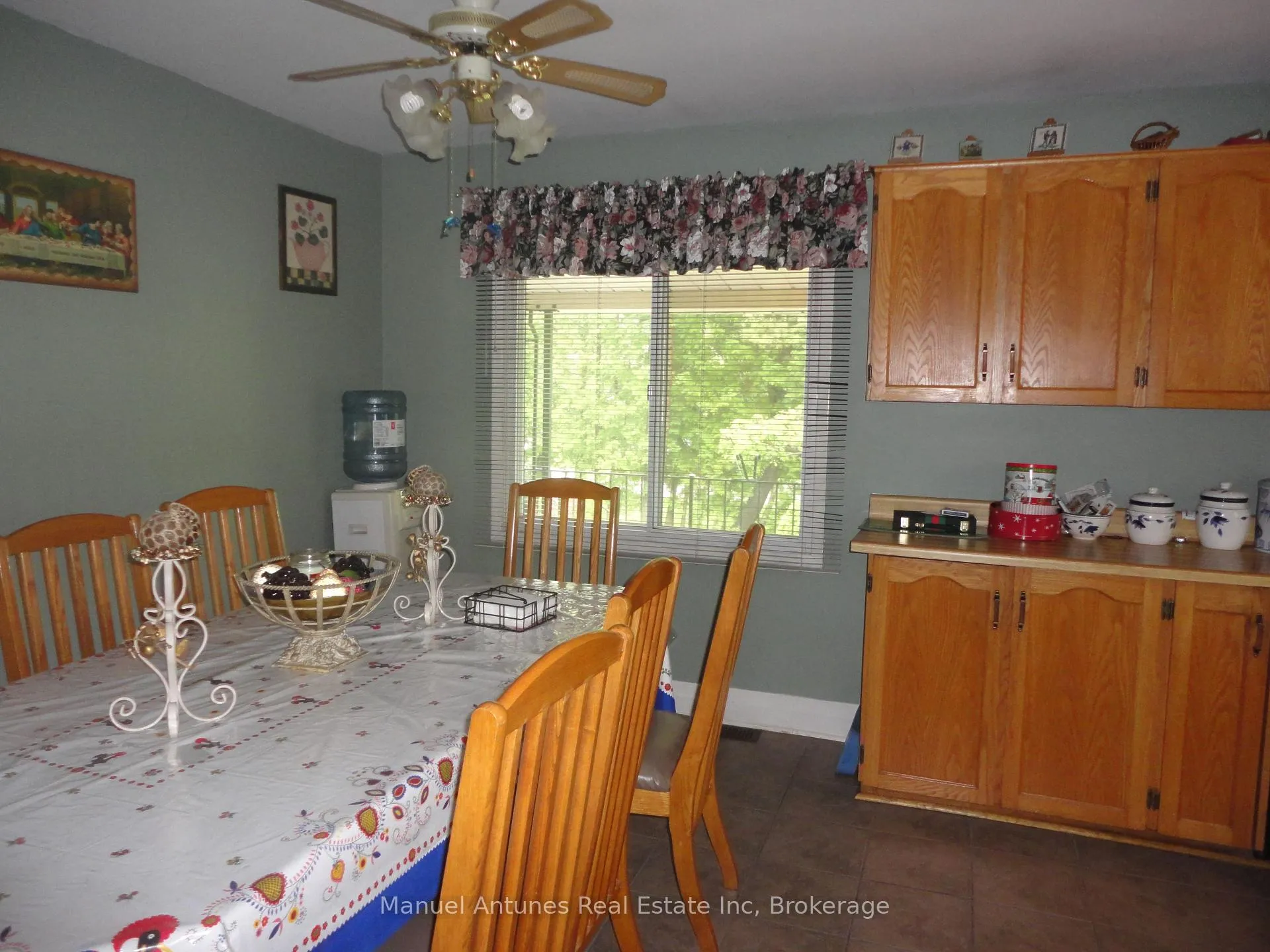 Photo 24 of 34 42nd Street S, Wasaga Beach — HOMEH