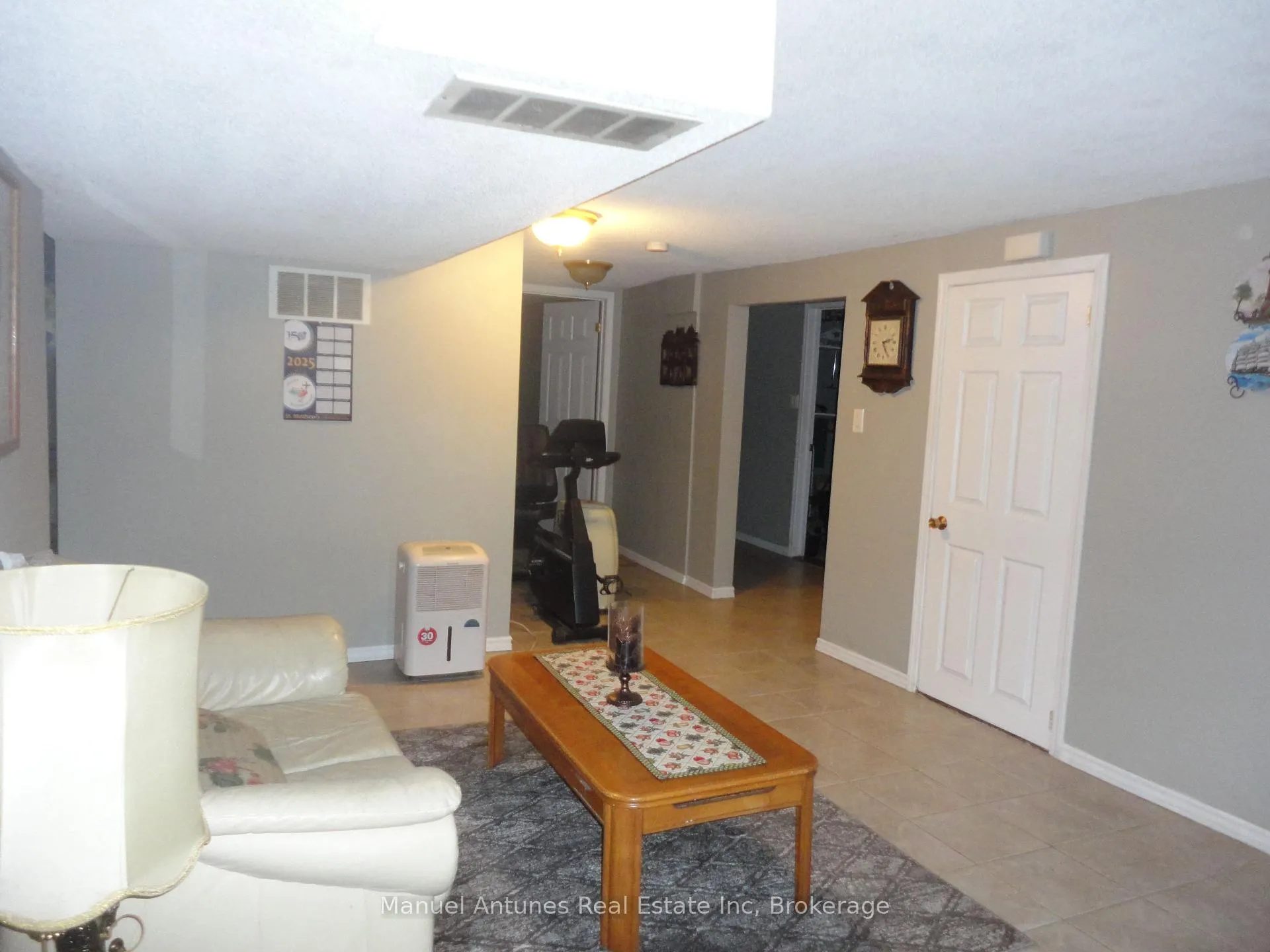 Photo 36 of 34 42nd Street S, Wasaga Beach — HOMEH