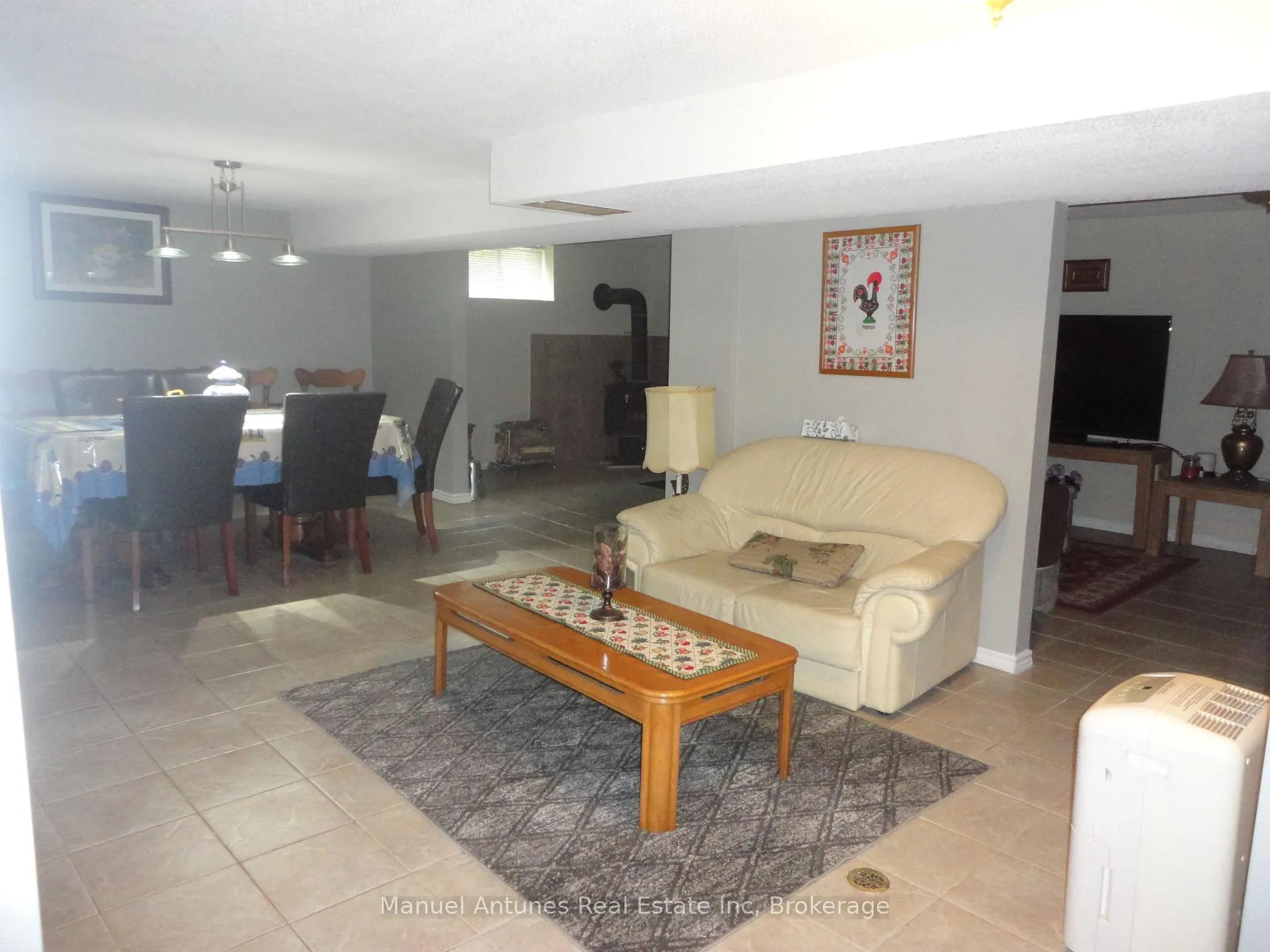 Photo 37 of 34 42nd Street S, Wasaga Beach — HOMEH