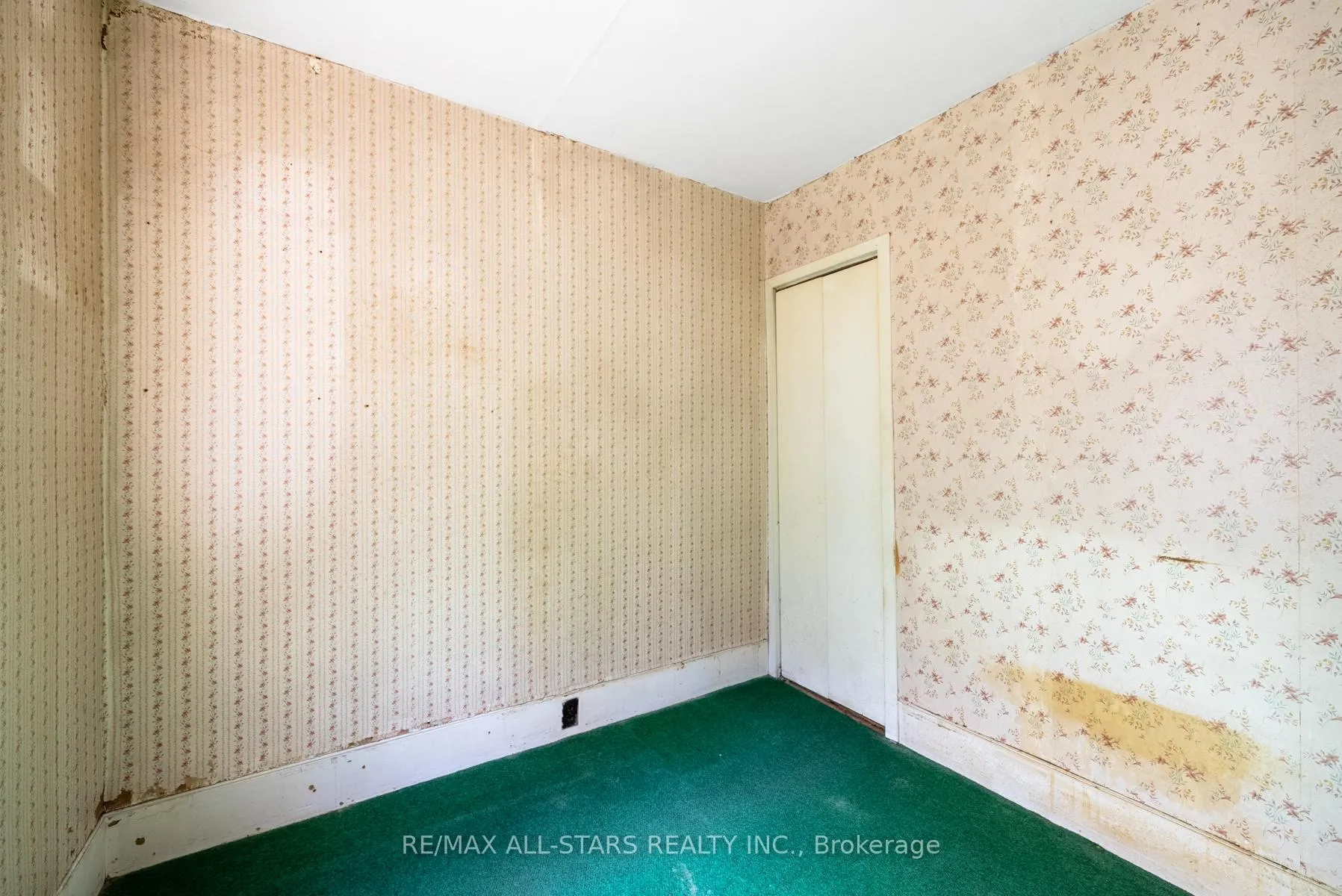 Photo 20 of 8940 Ashburn Road, Whitby, Rural Whitby — HOMEH