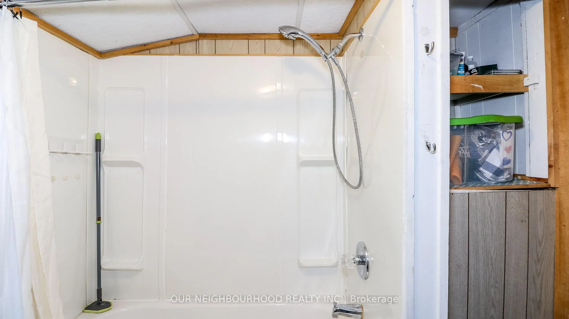 Photo 15 of 2502 Channel Point Lane, Severn, Washago — HOMEH