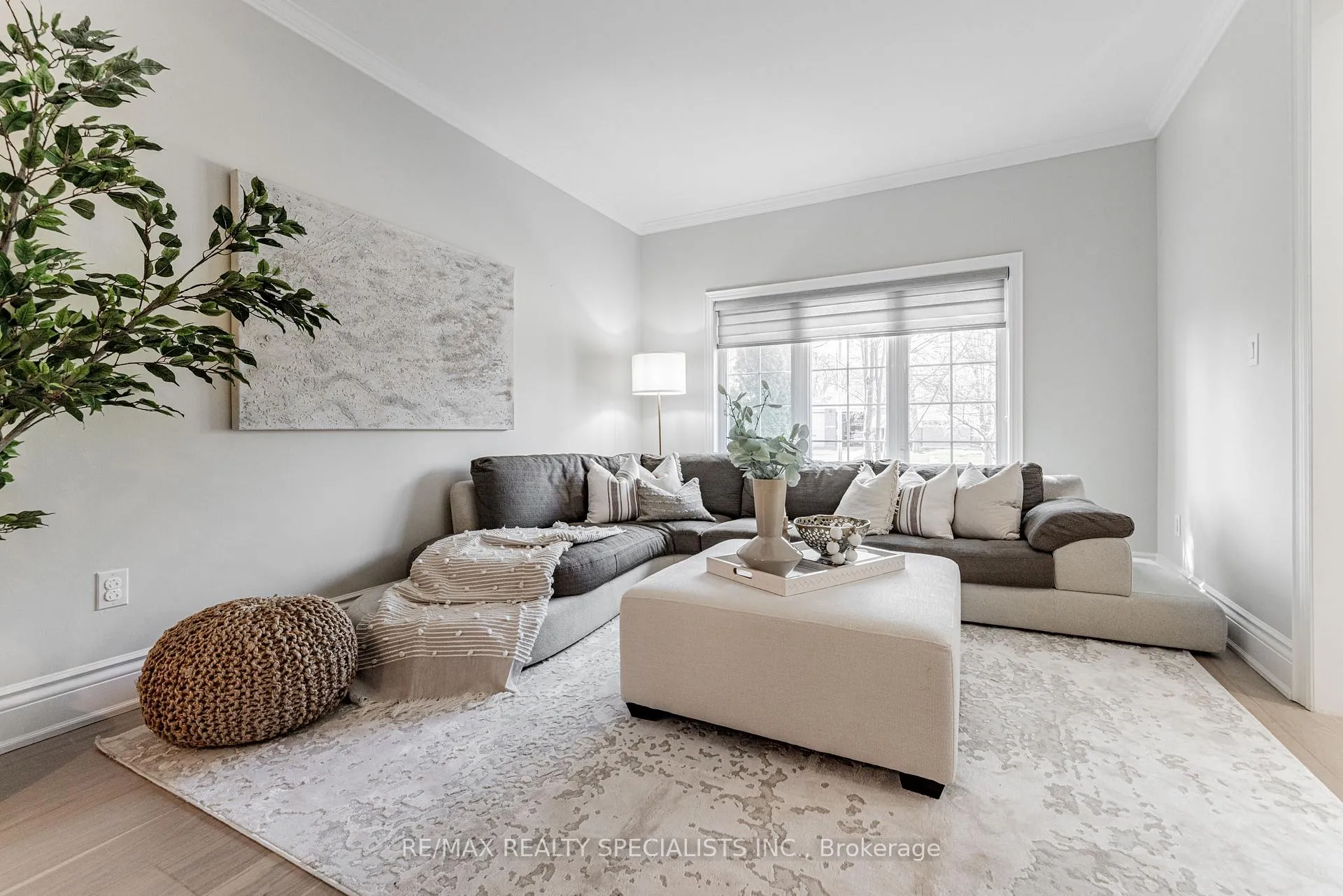 Photo 6 of 2532 Rebecca Street, Oakville, Bronte — HOMEH