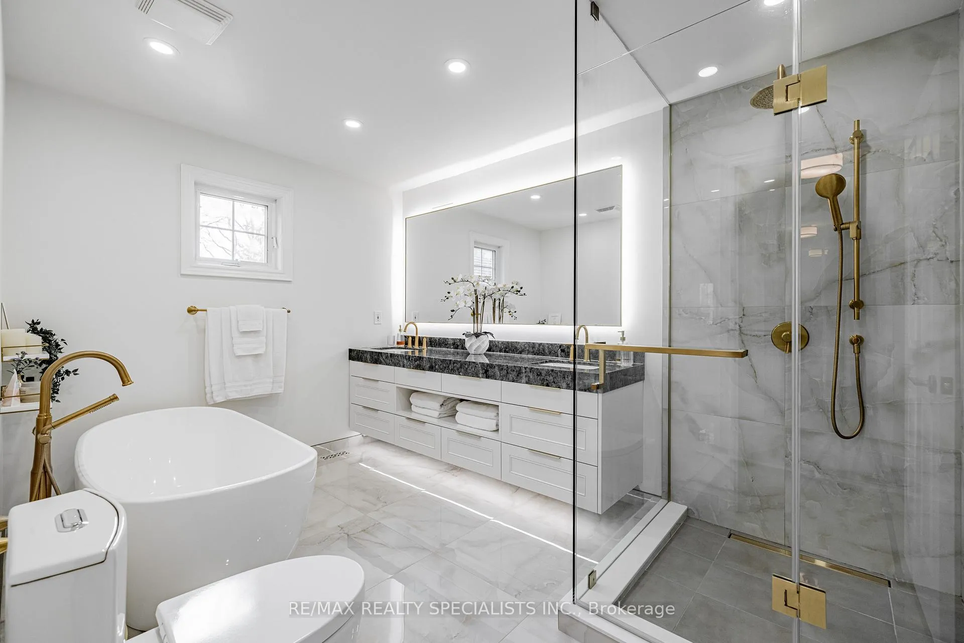 Photo 24 of 2532 Rebecca Street, Oakville, Bronte — HOMEH