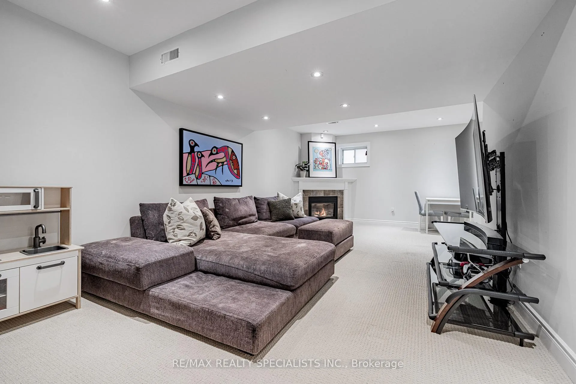Photo 32 of 2532 Rebecca Street, Oakville, Bronte — HOMEH