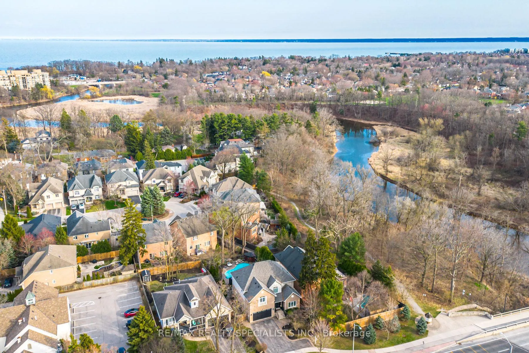 Photo 47 of 2532 Rebecca Street, Oakville, Bronte — HOMEH