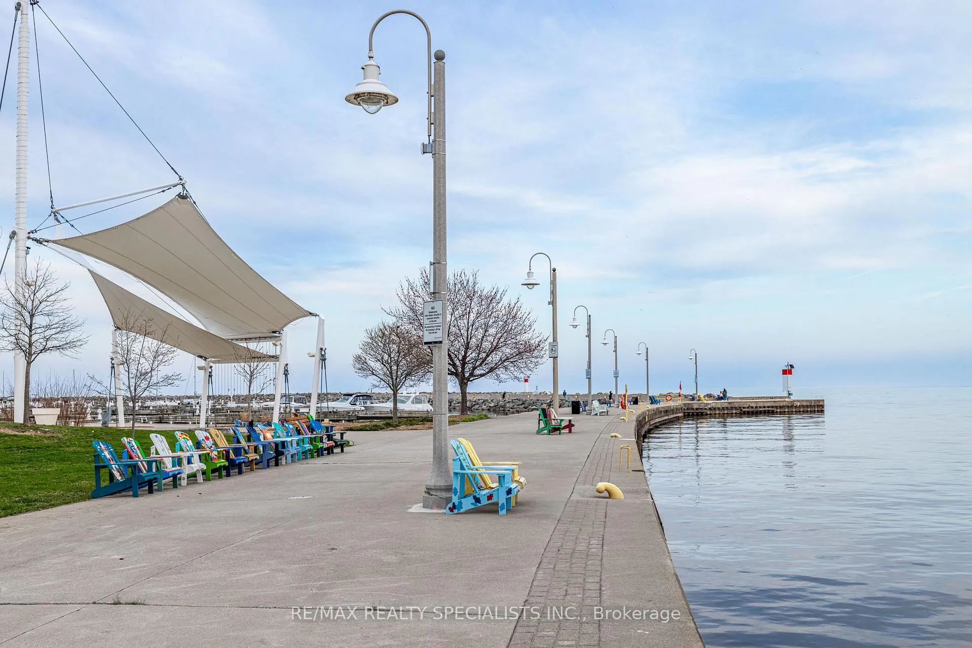 Photo 49 of 2532 Rebecca Street, Oakville, Bronte — HOMEH