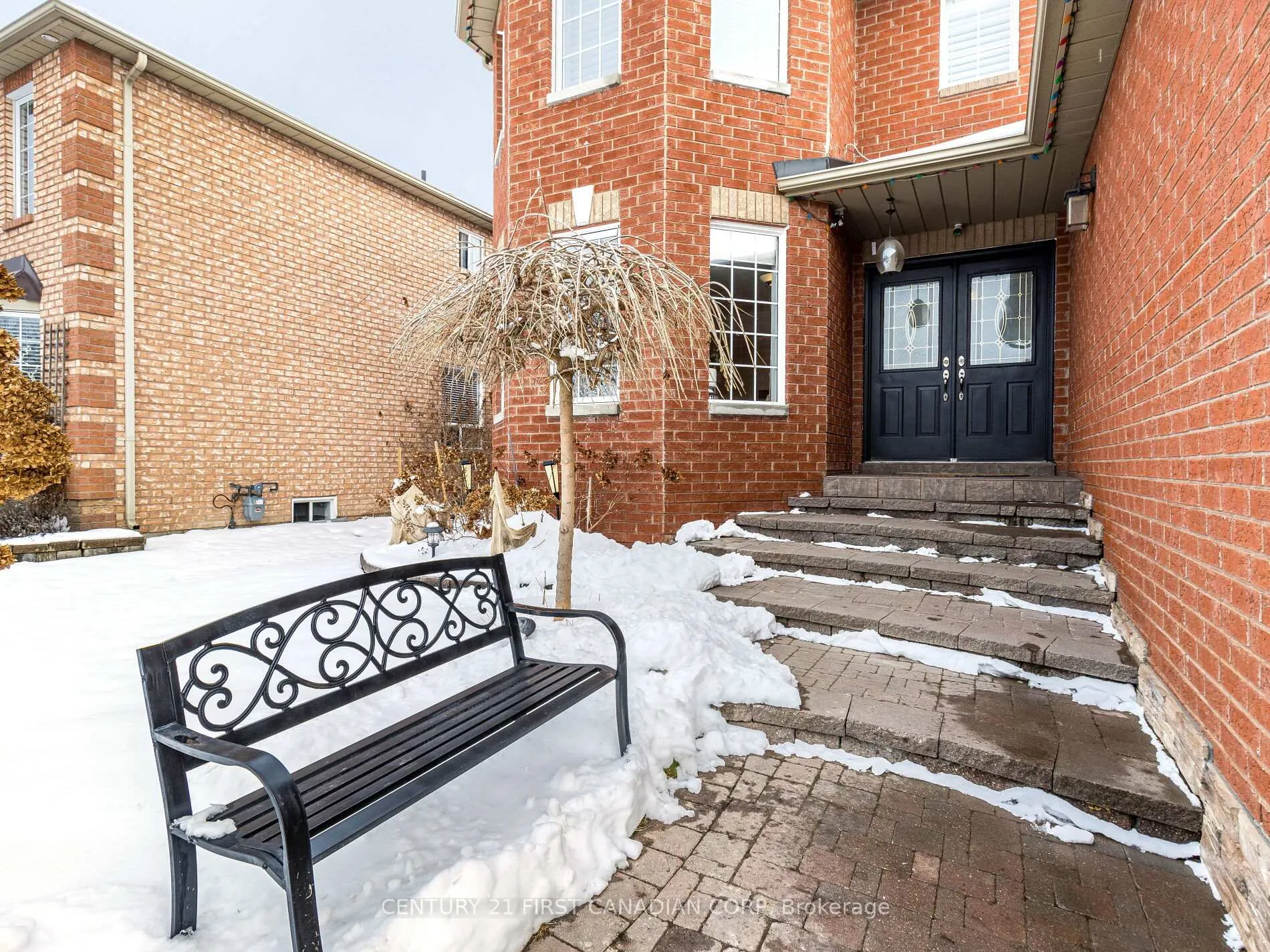 Photo 2 of 7 Reynolds Avenue, New Tecumseth, Beeton — HOMEH
