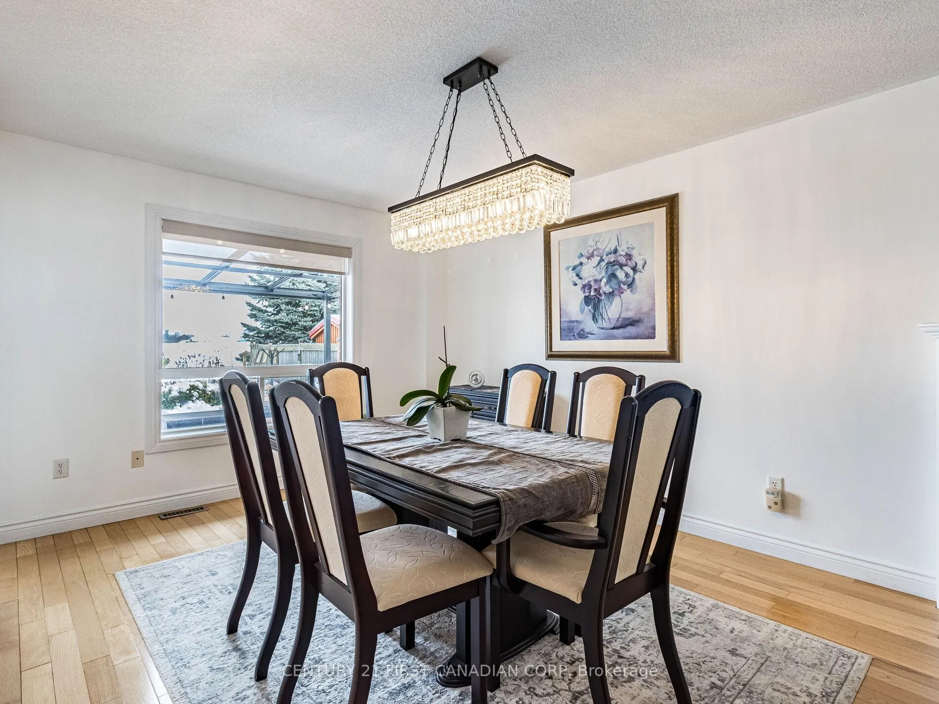 Photo 6 of 7 Reynolds Avenue, New Tecumseth, Beeton — HOMEH