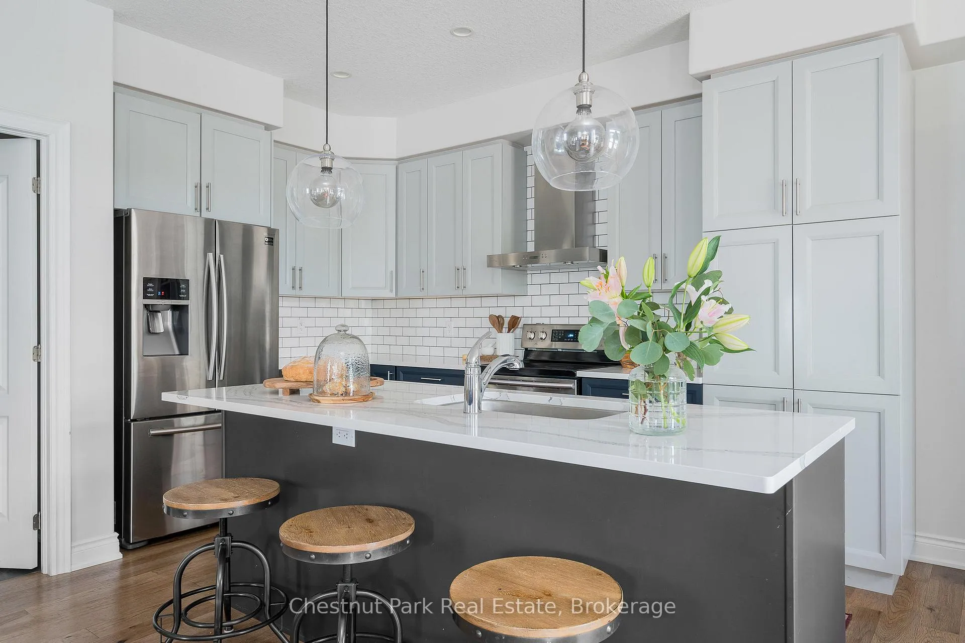 Photo 16 of 7 Gilpin Crescent, Collingwood — HOMEH