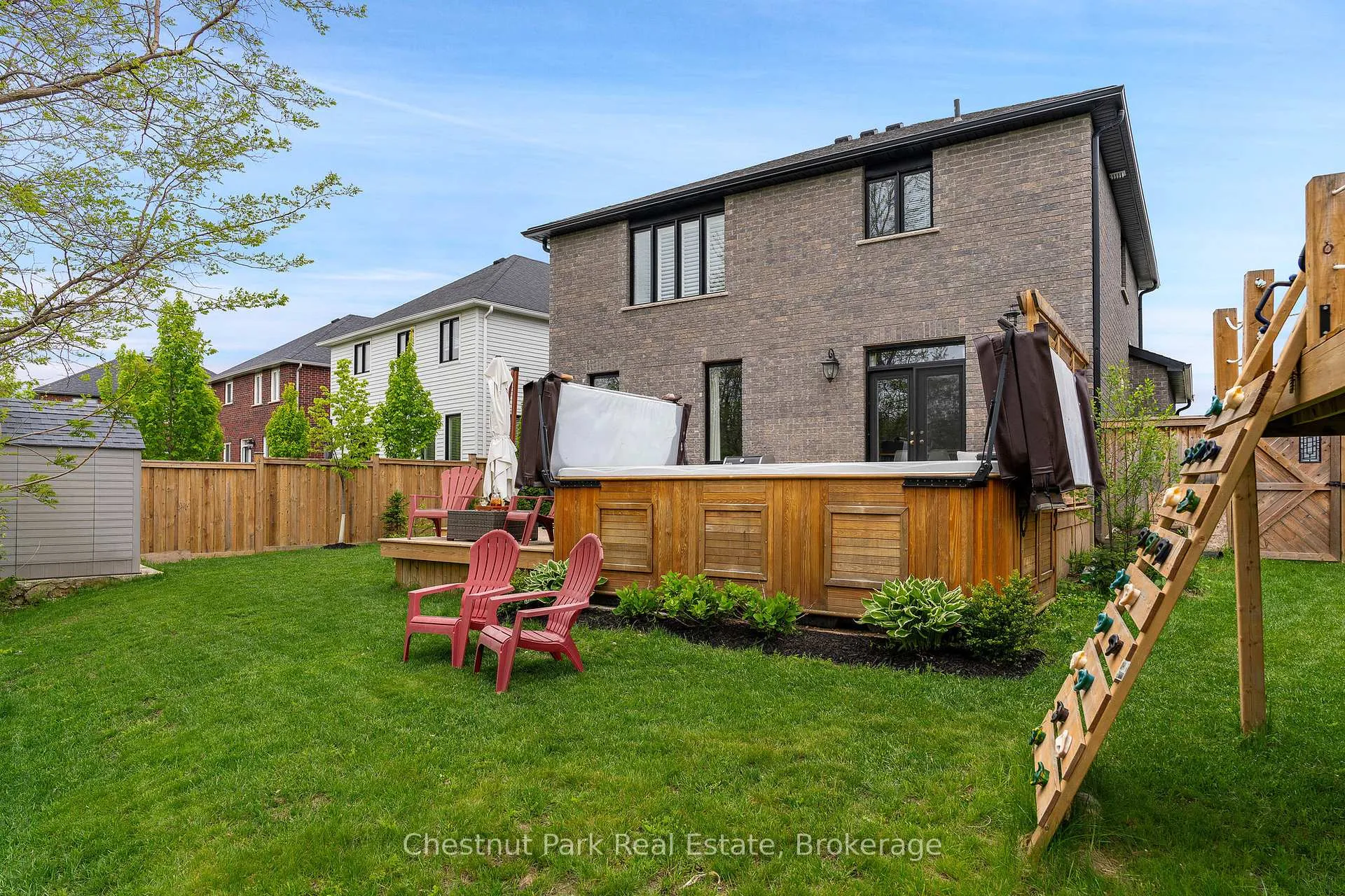 Photo 42 of 7 Gilpin Crescent, Collingwood — HOMEH