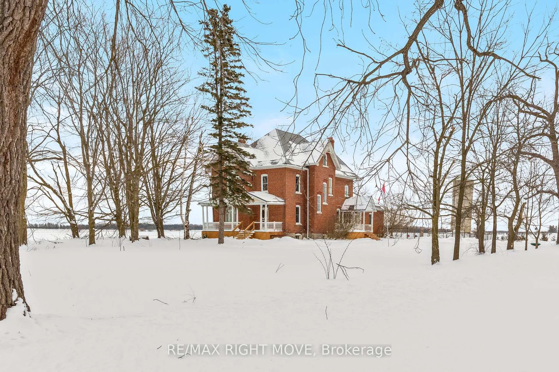 Photo 2 of 1250 Thorah Concession 2 Road, Brock, Beaverton — HOMEH