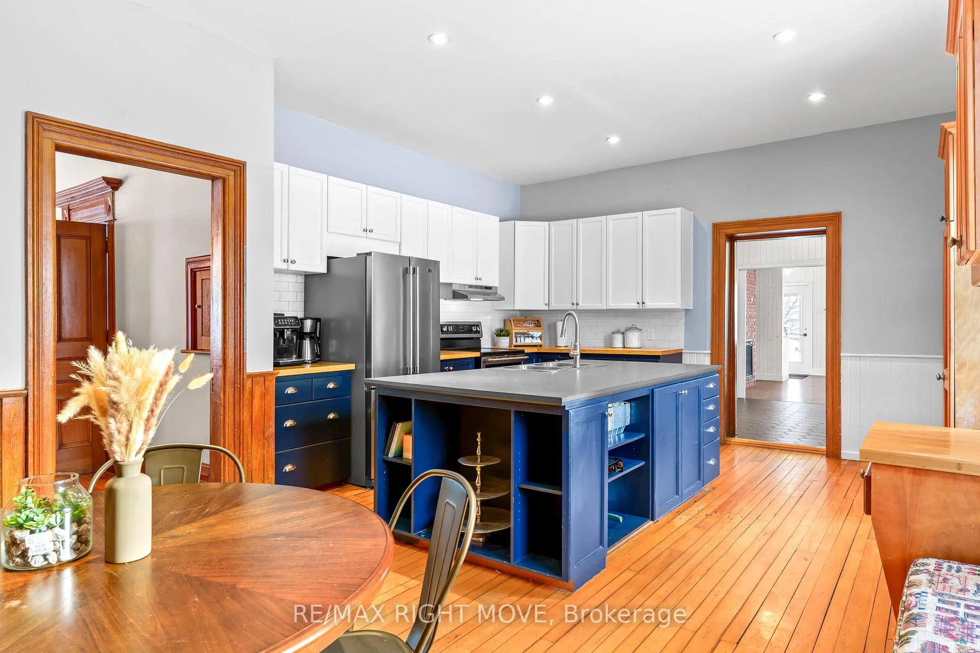 Photo 5 of 1250 Thorah Concession 2 Road, Brock, Beaverton — HOMEH