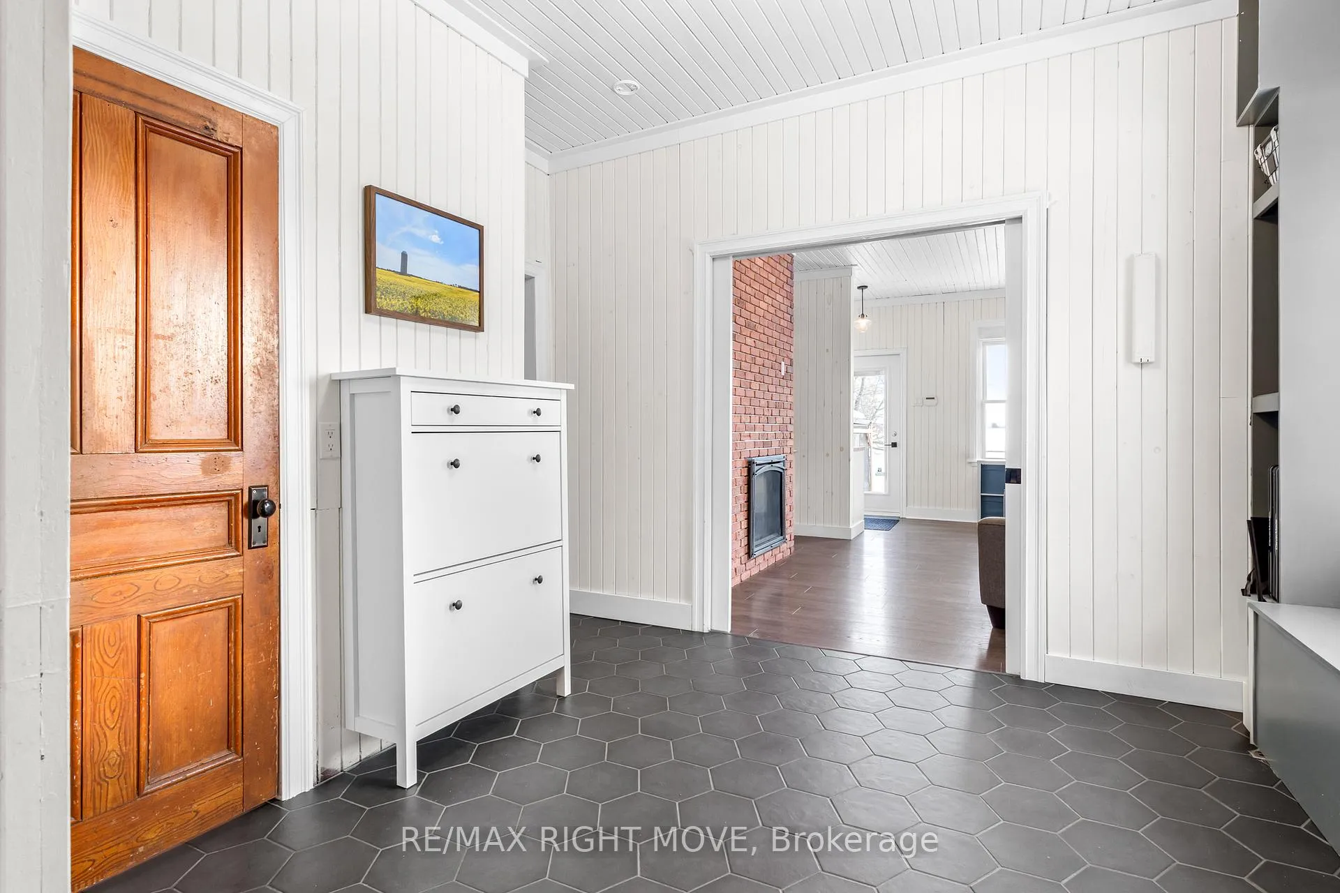 Photo 24 of 1250 Thorah Concession 2 Road, Brock, Beaverton — HOMEH