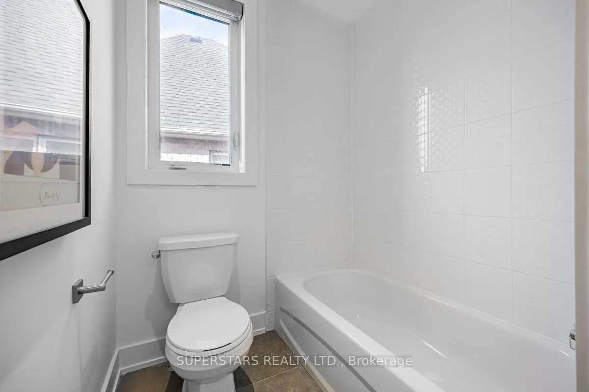 Photo 36 of 2533 Bandsman Crescent, Oshawa, Windfields — HOMEH