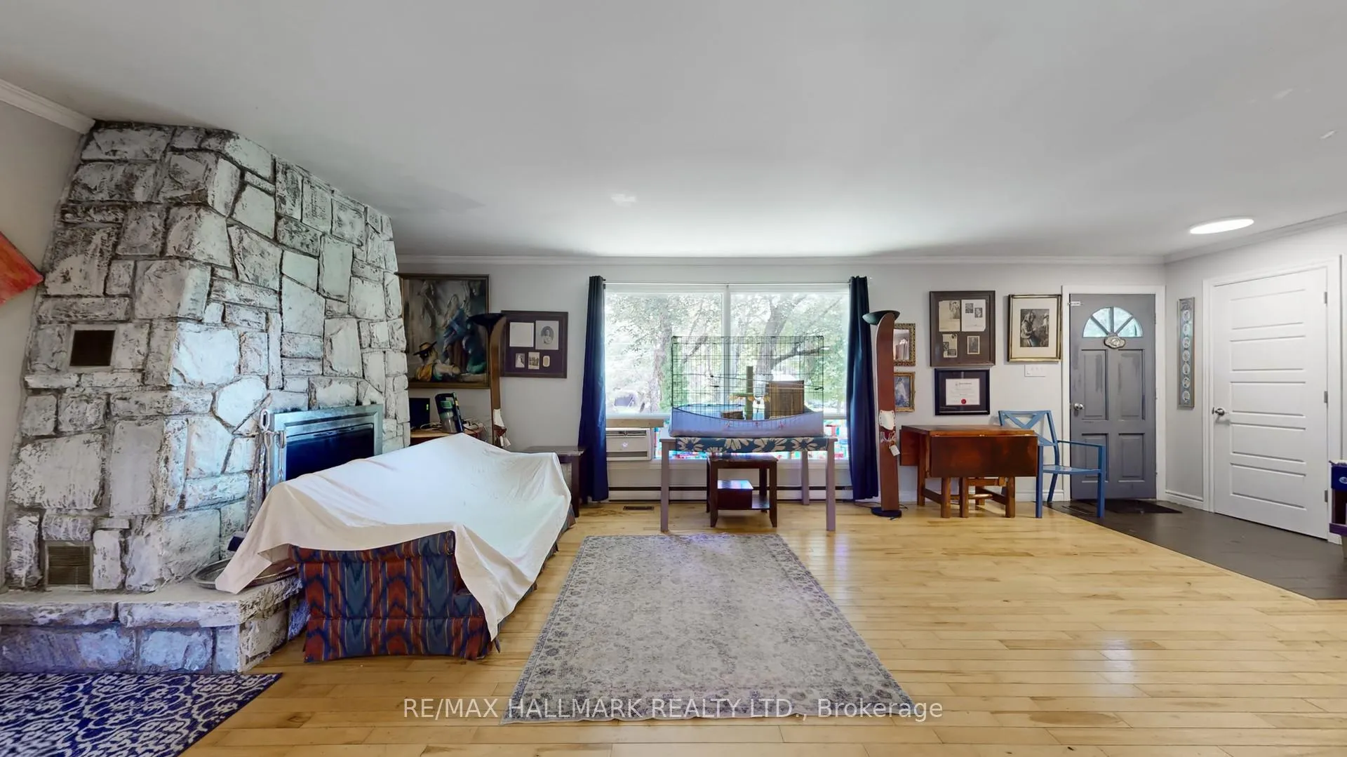 Photo 5 of 14 Sellens Avenue, Bracebridge, Macaulay — HOMEH