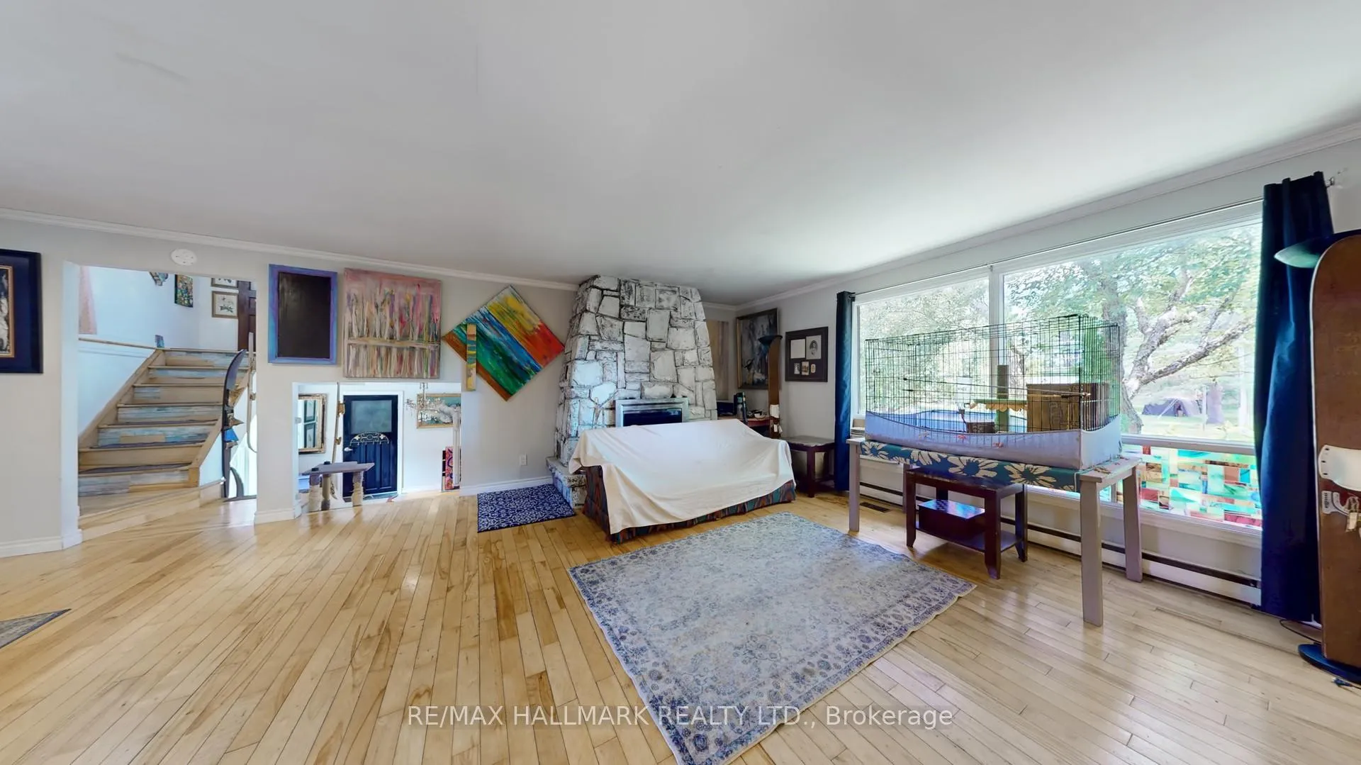 Photo 6 of 14 Sellens Avenue, Bracebridge, Macaulay — HOMEH