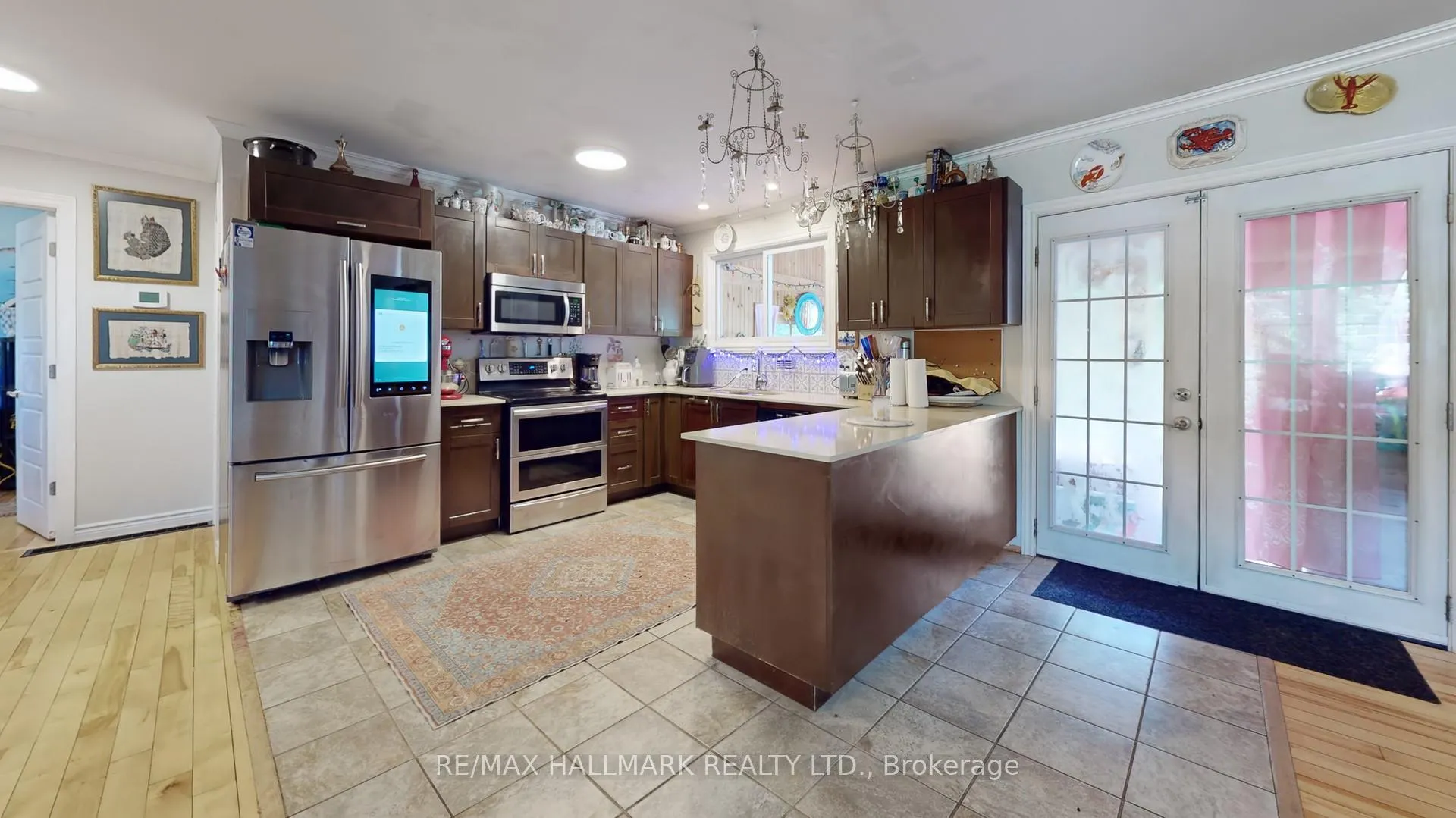 Photo 9 of 14 Sellens Avenue, Bracebridge, Macaulay — HOMEH