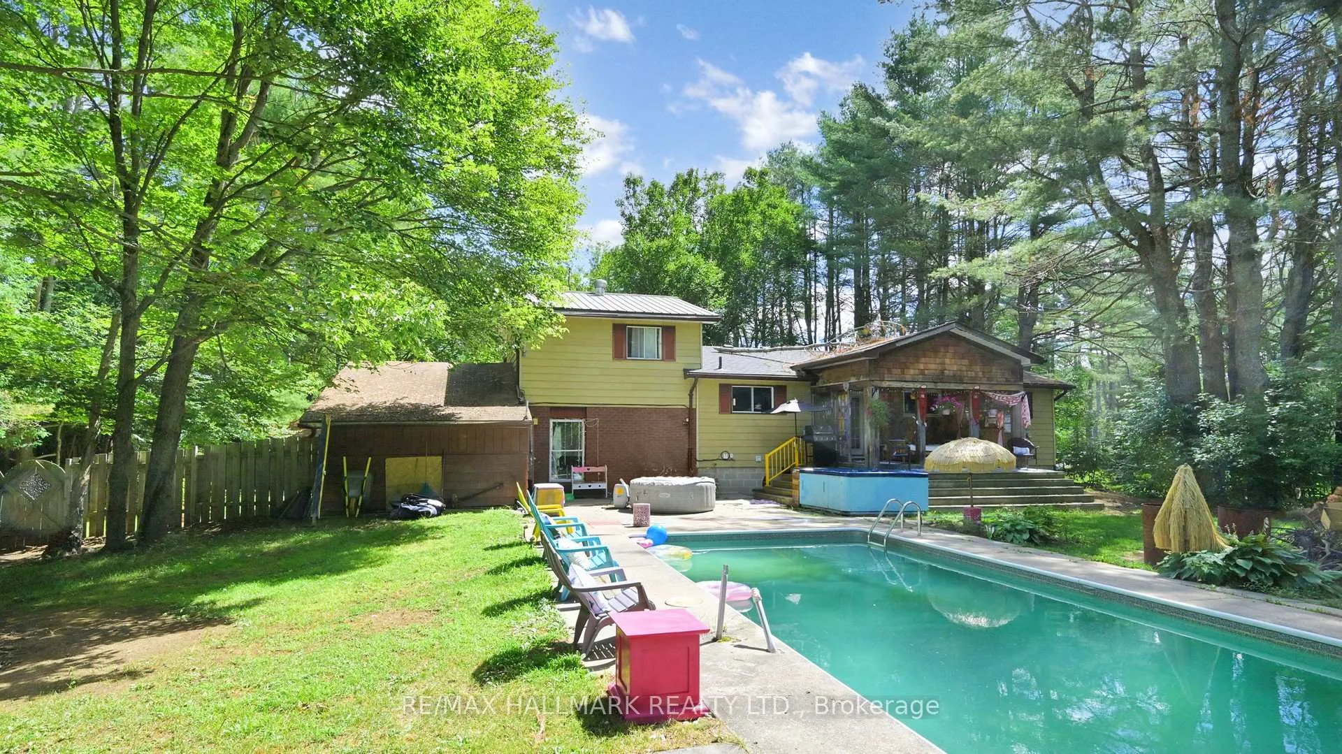 Photo 41 of 14 Sellens Avenue, Bracebridge, Macaulay — HOMEH