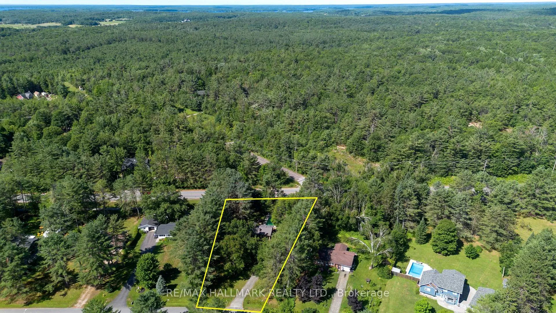 Photo 47 of 14 Sellens Avenue, Bracebridge, Macaulay — HOMEH