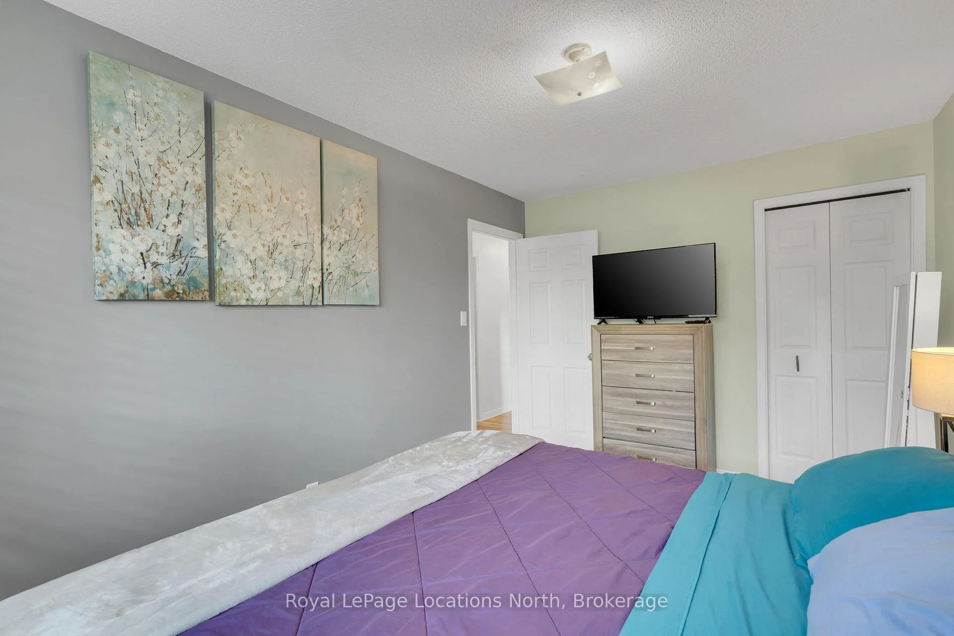 Photo 21 of 214 Sunnidale Street, Clearview, Stayner — HOMEH