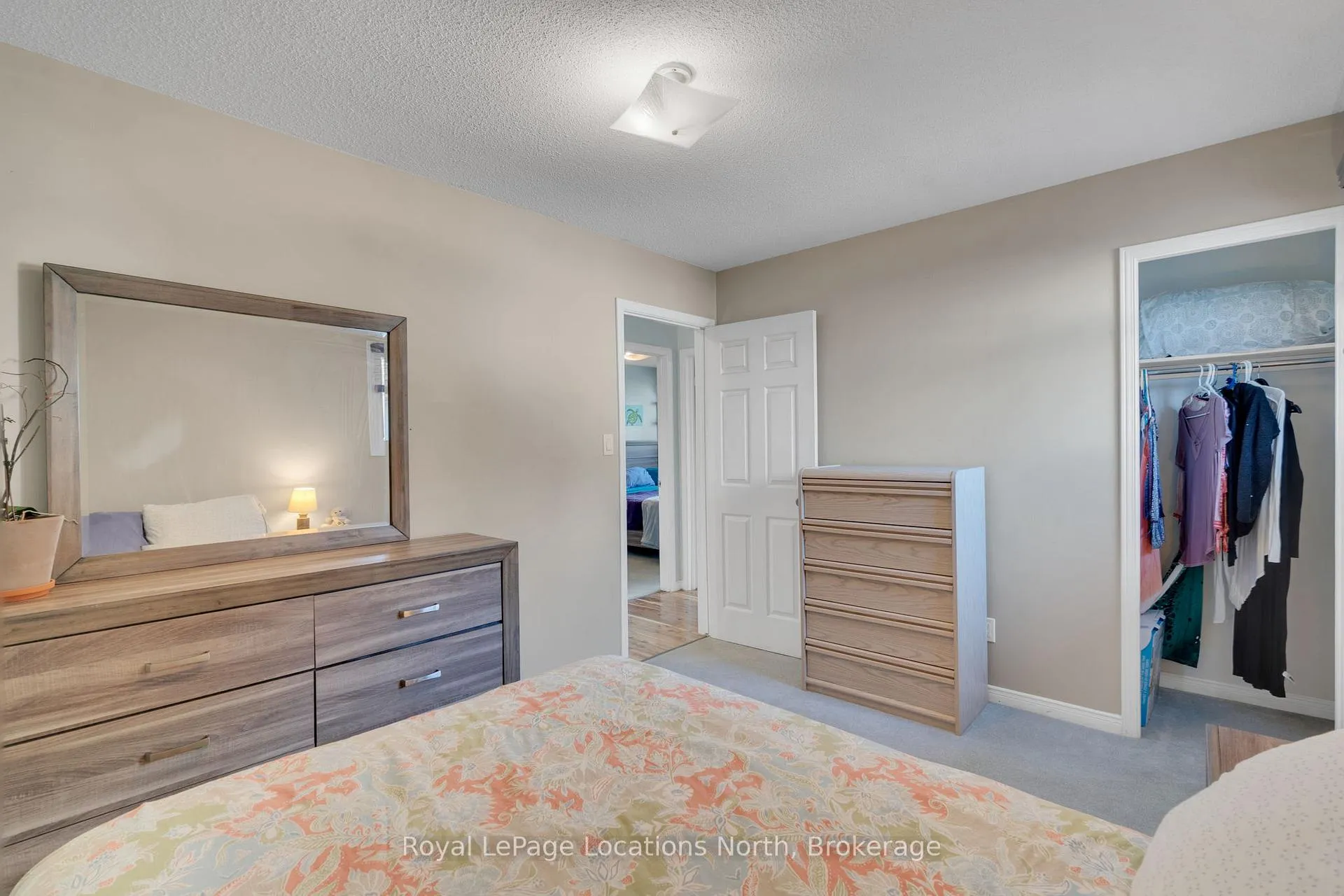 Photo 23 of 214 Sunnidale Street, Clearview, Stayner — HOMEH