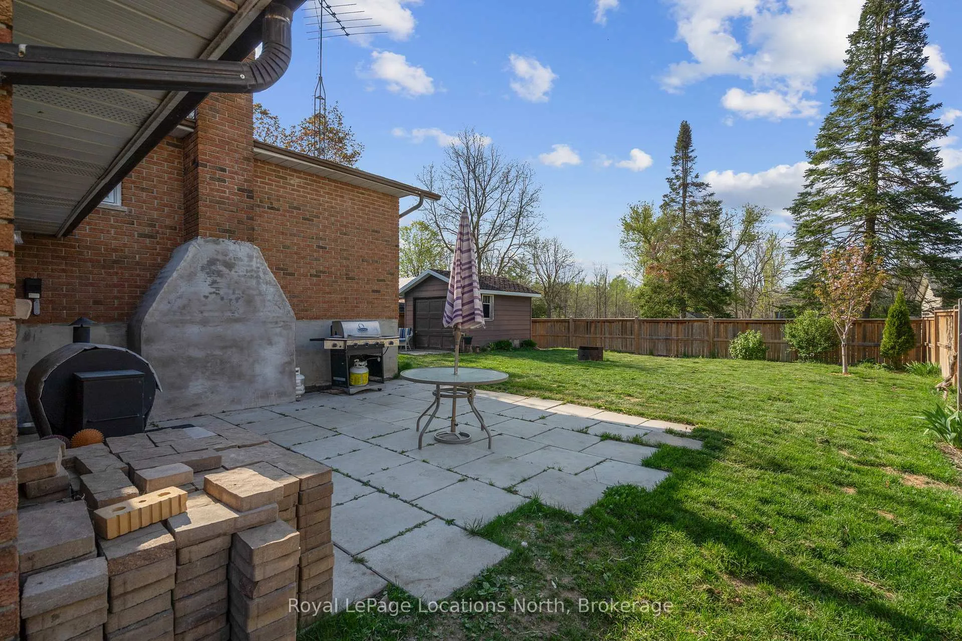 Photo 50 of 214 Sunnidale Street, Clearview, Stayner — HOMEH