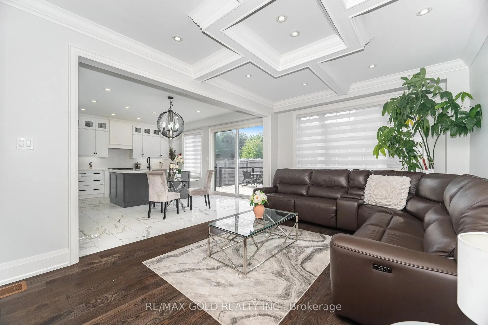 Photo 10 of 10 Donnan Drive W, New Tecumseth, Tottenham — HOMEH