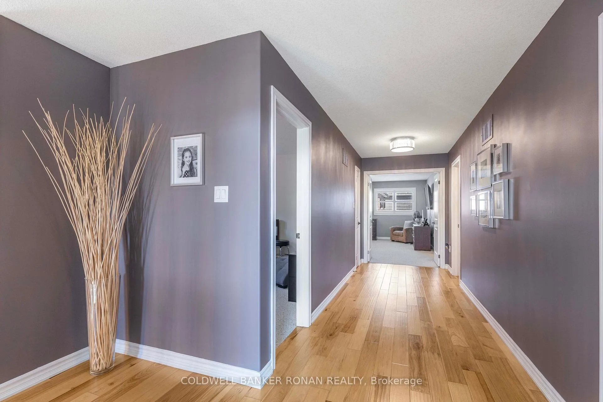 Photo 20 of 215 Eighth Avenue, New Tecumseth, Alliston — HOMEH