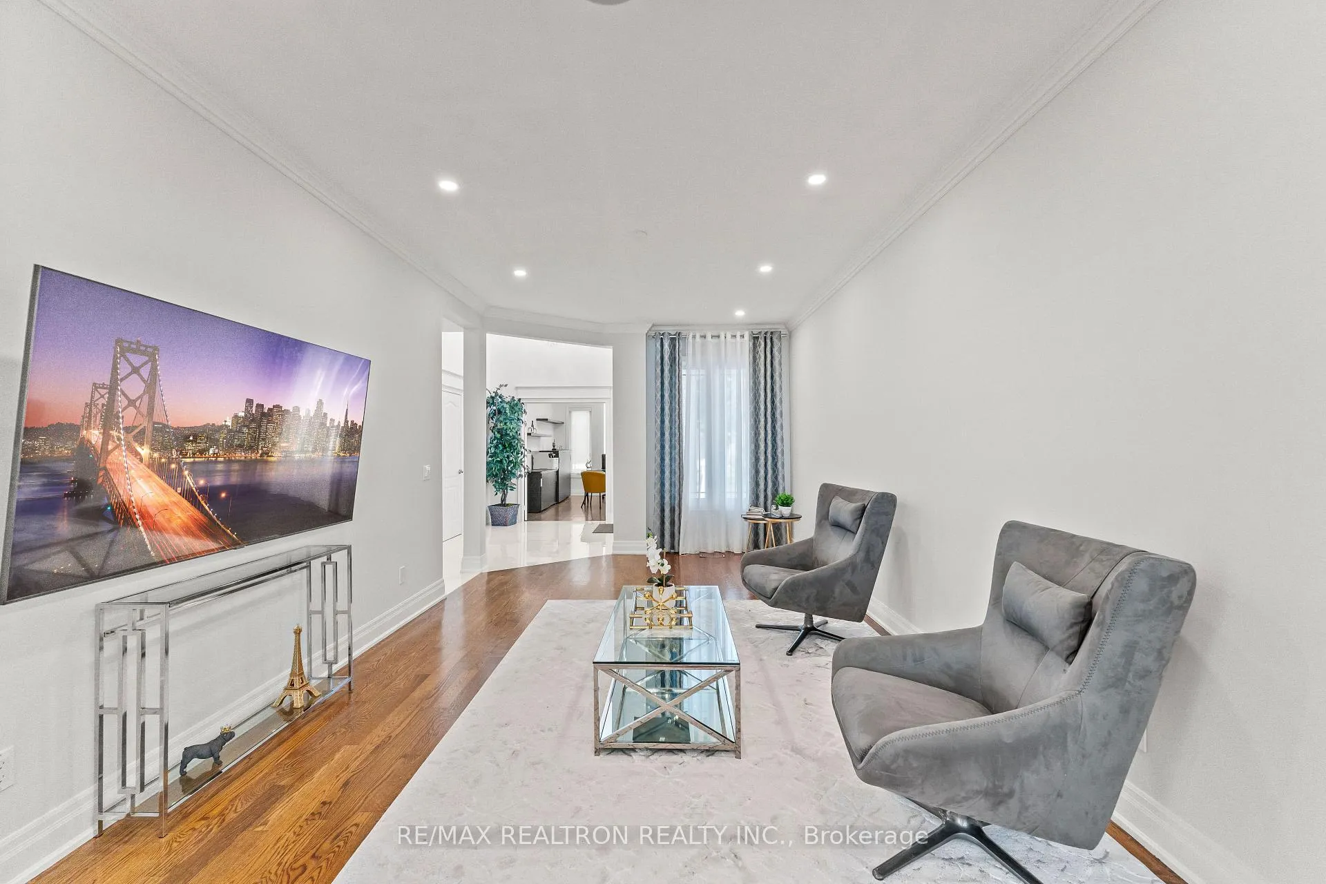 Photo 10 of 37 Oakhurst Drive, Vaughan, Beverley Glen — HOMEH