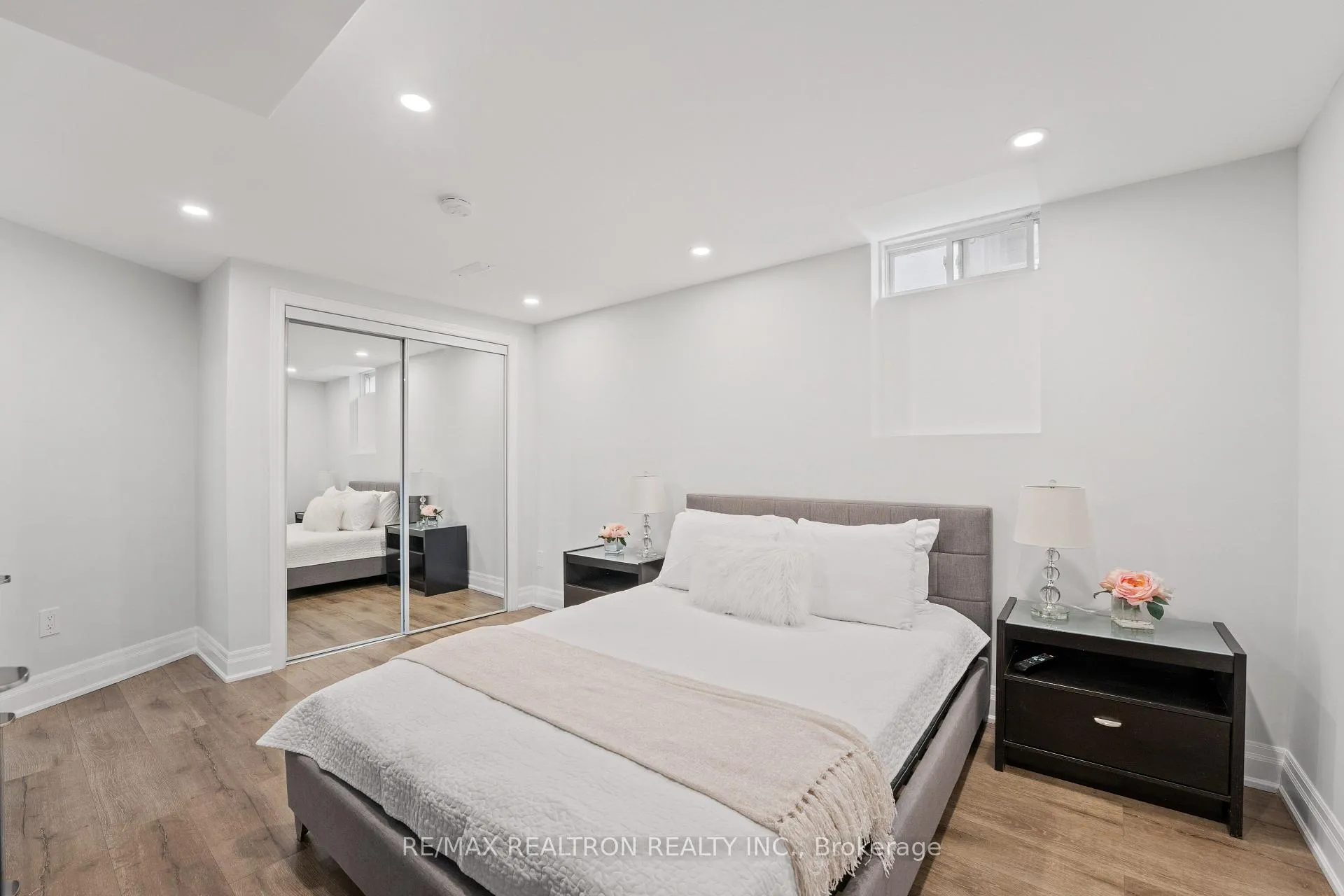 Photo 29 of 37 Oakhurst Drive, Vaughan, Beverley Glen — HOMEH