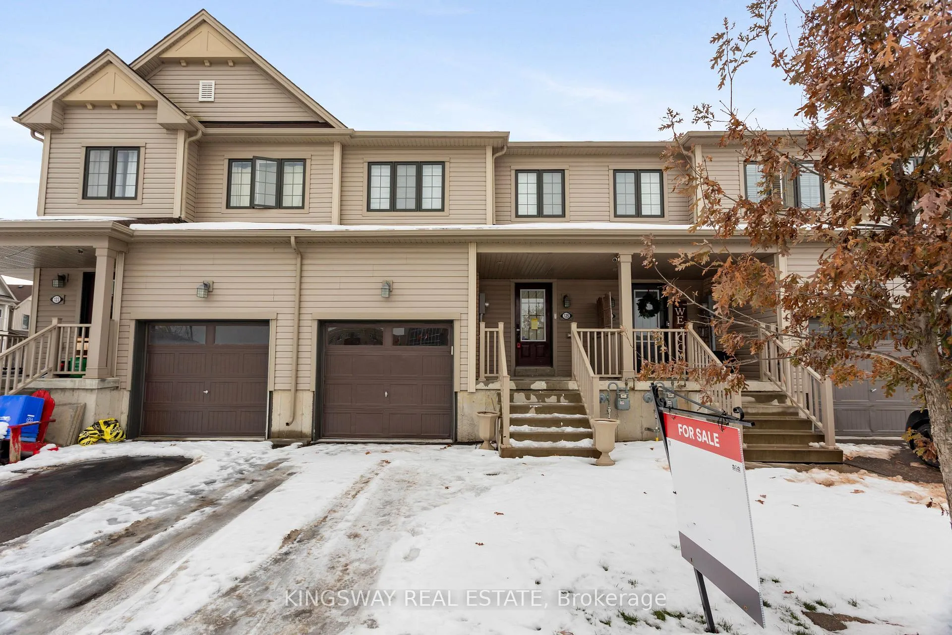 Front of 125 Thompson Road