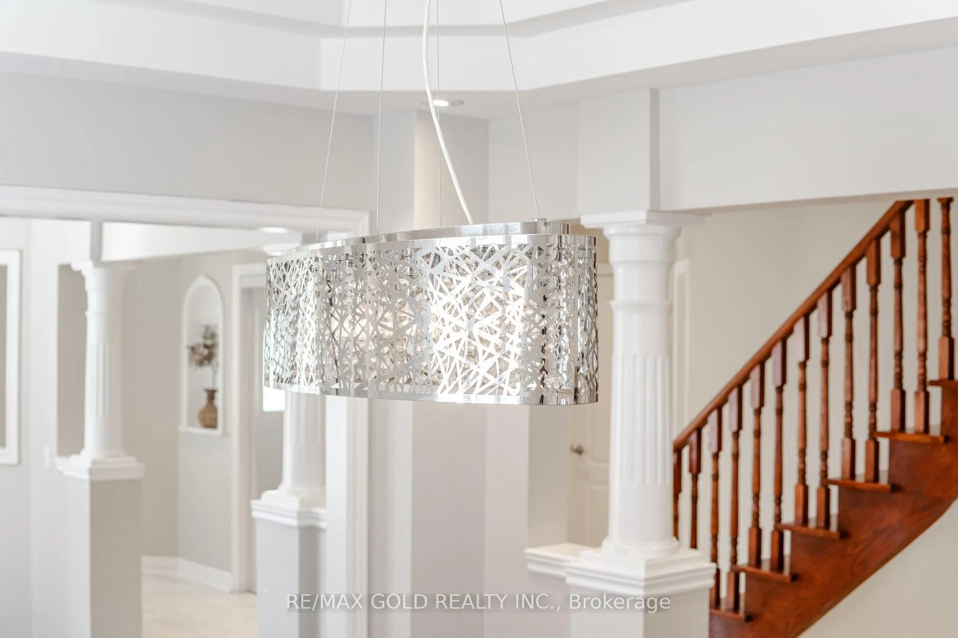 Photo 10 of 55 Royal Valley Drive, Caledon, Rural Caledon — HOMEH