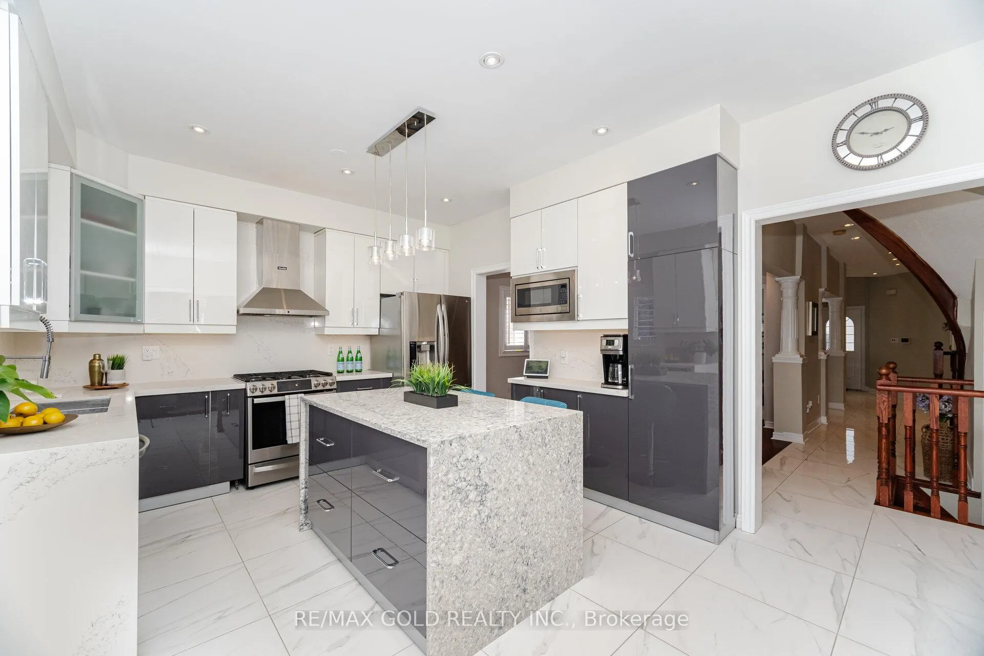 Photo 12 of 55 Royal Valley Drive, Caledon, Rural Caledon — HOMEH