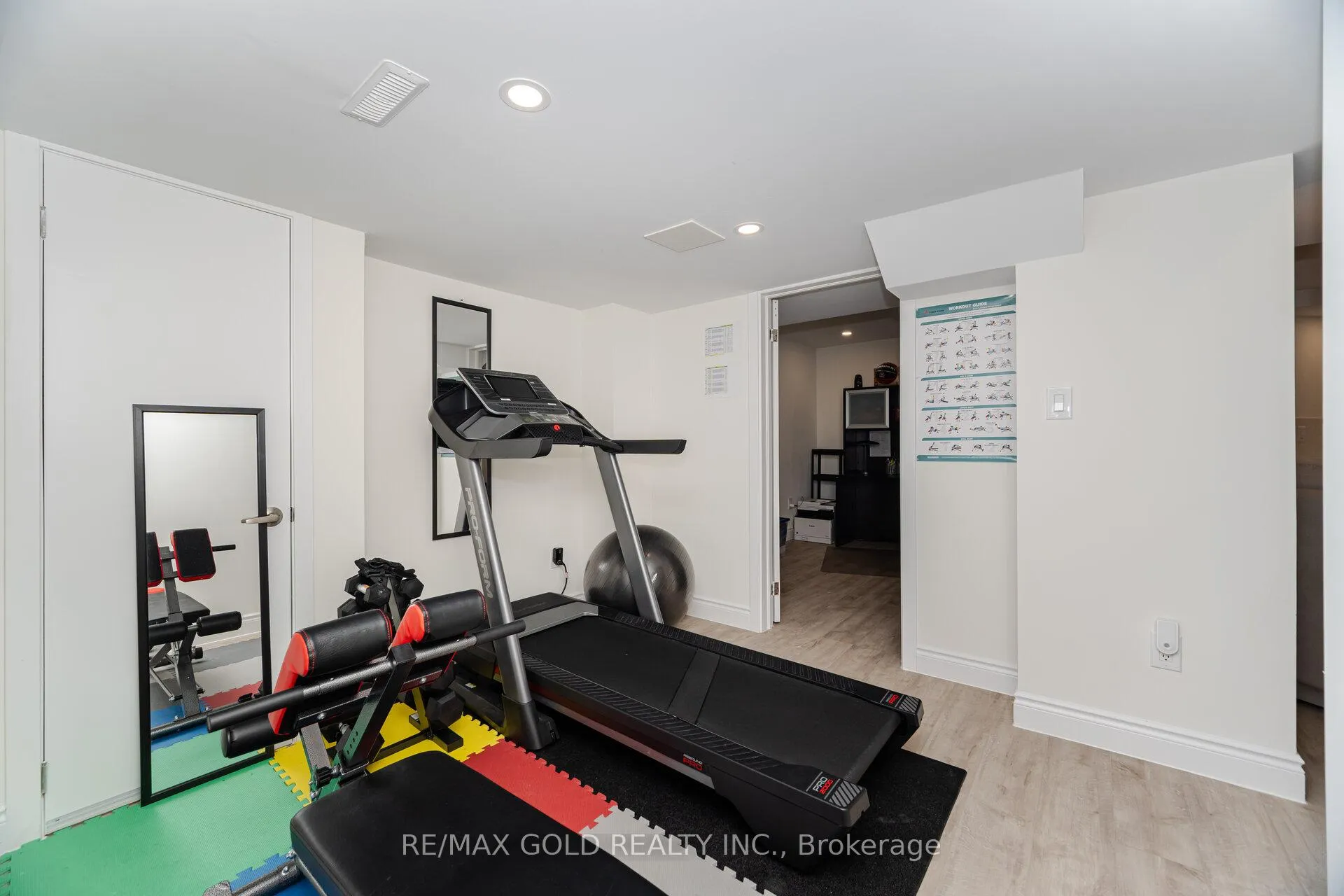 Photo 40 of 55 Royal Valley Drive, Caledon, Rural Caledon — HOMEH