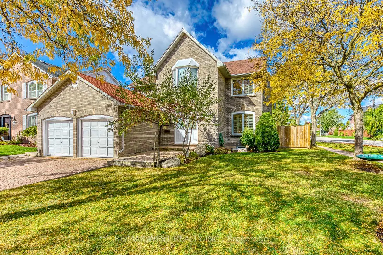Front of 1397 Helen Court