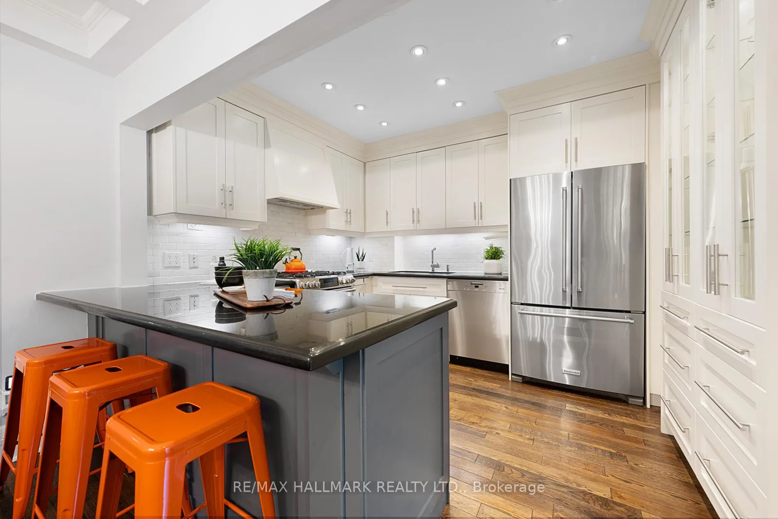Photo 13 of 176 Melrose Avenue, Toronto, Lawrence Park North — HOMEH